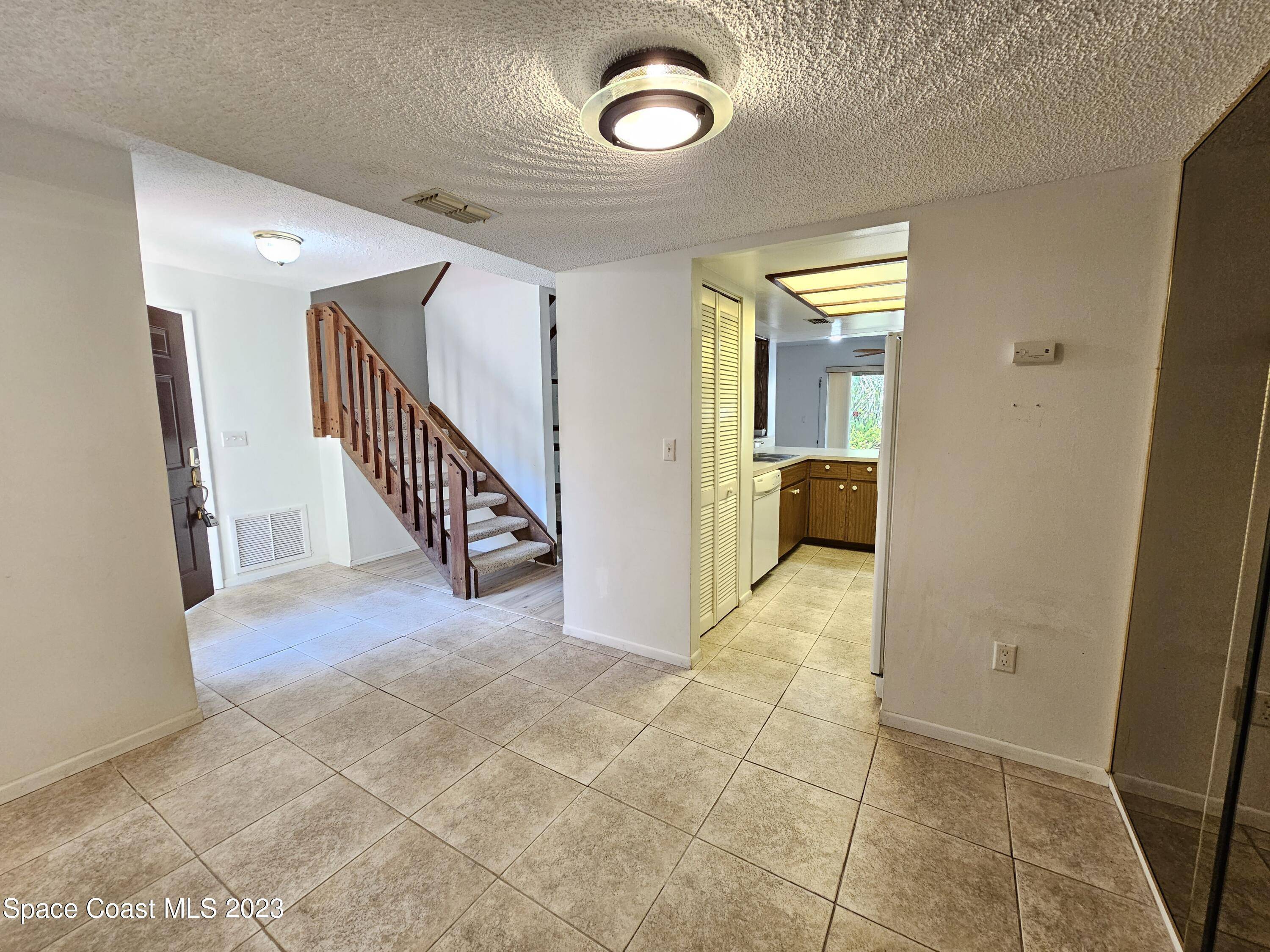 Cape Canaveral, FL 32920,8779 Cocoa CT