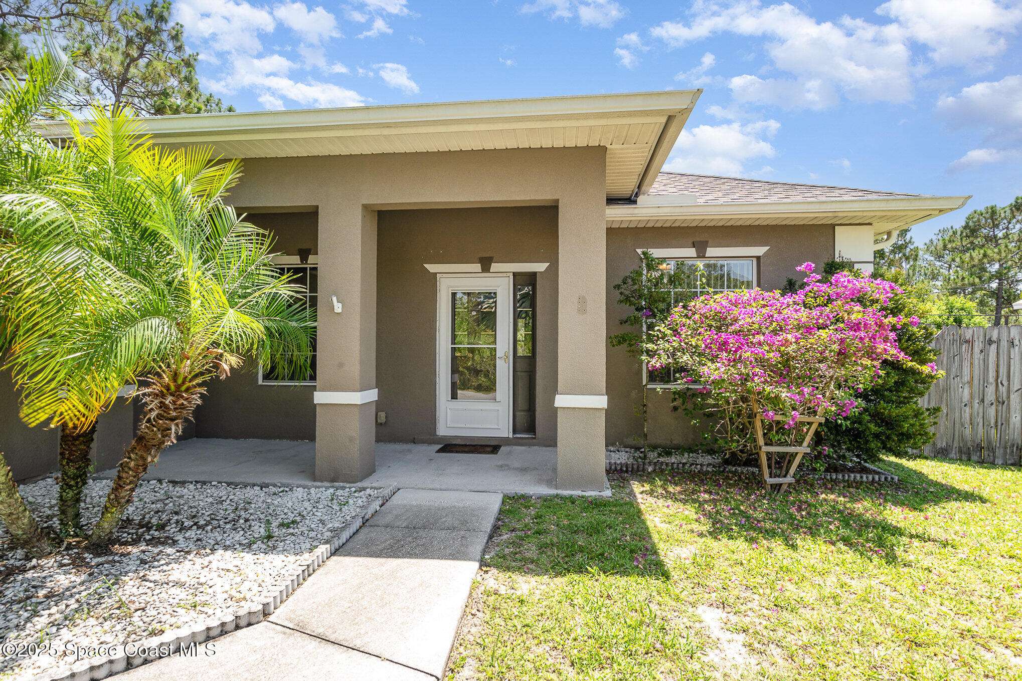 Palm Bay, FL 32909,2871 Fontainebleau AVE SE