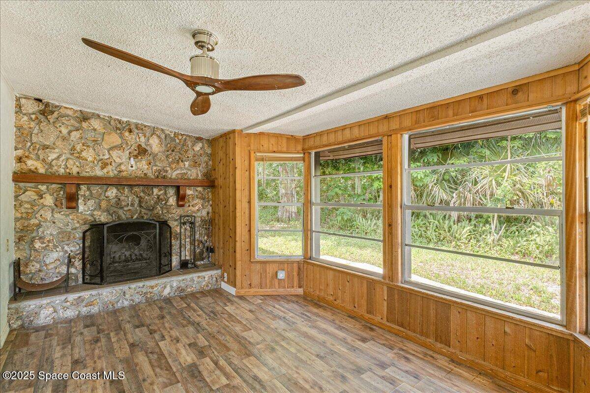 Melbourne, FL 32904,2835 Sunset RD