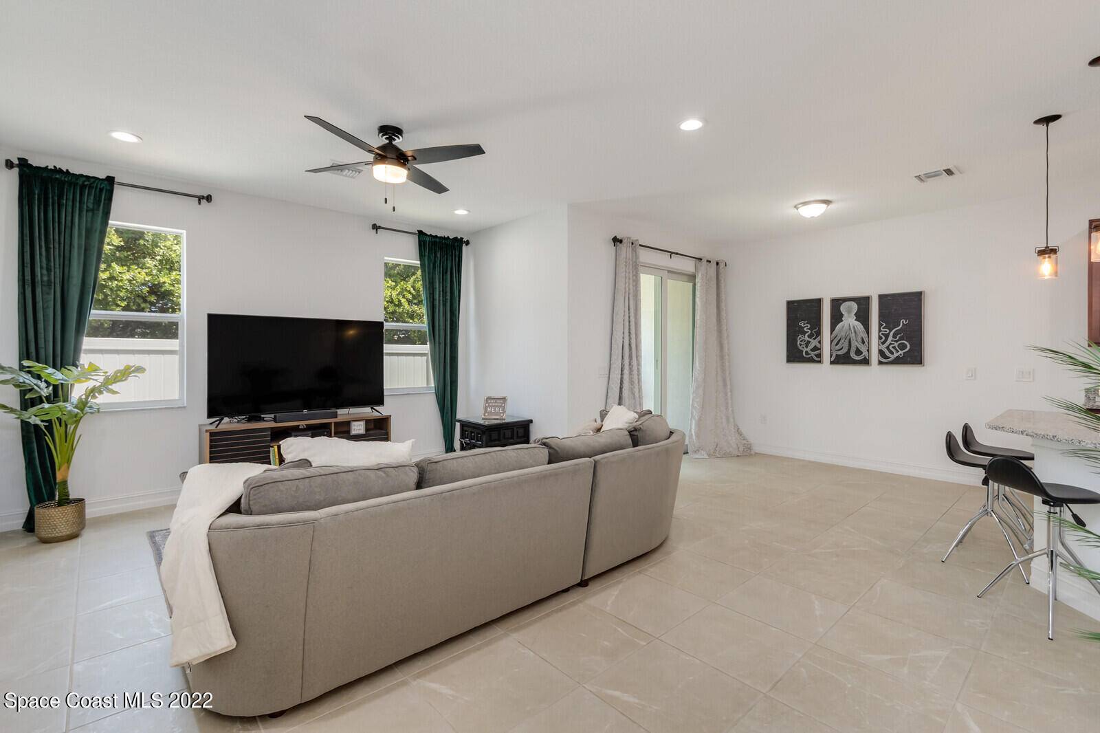 Melbourne, FL 32935,1470 Isabella DR #105