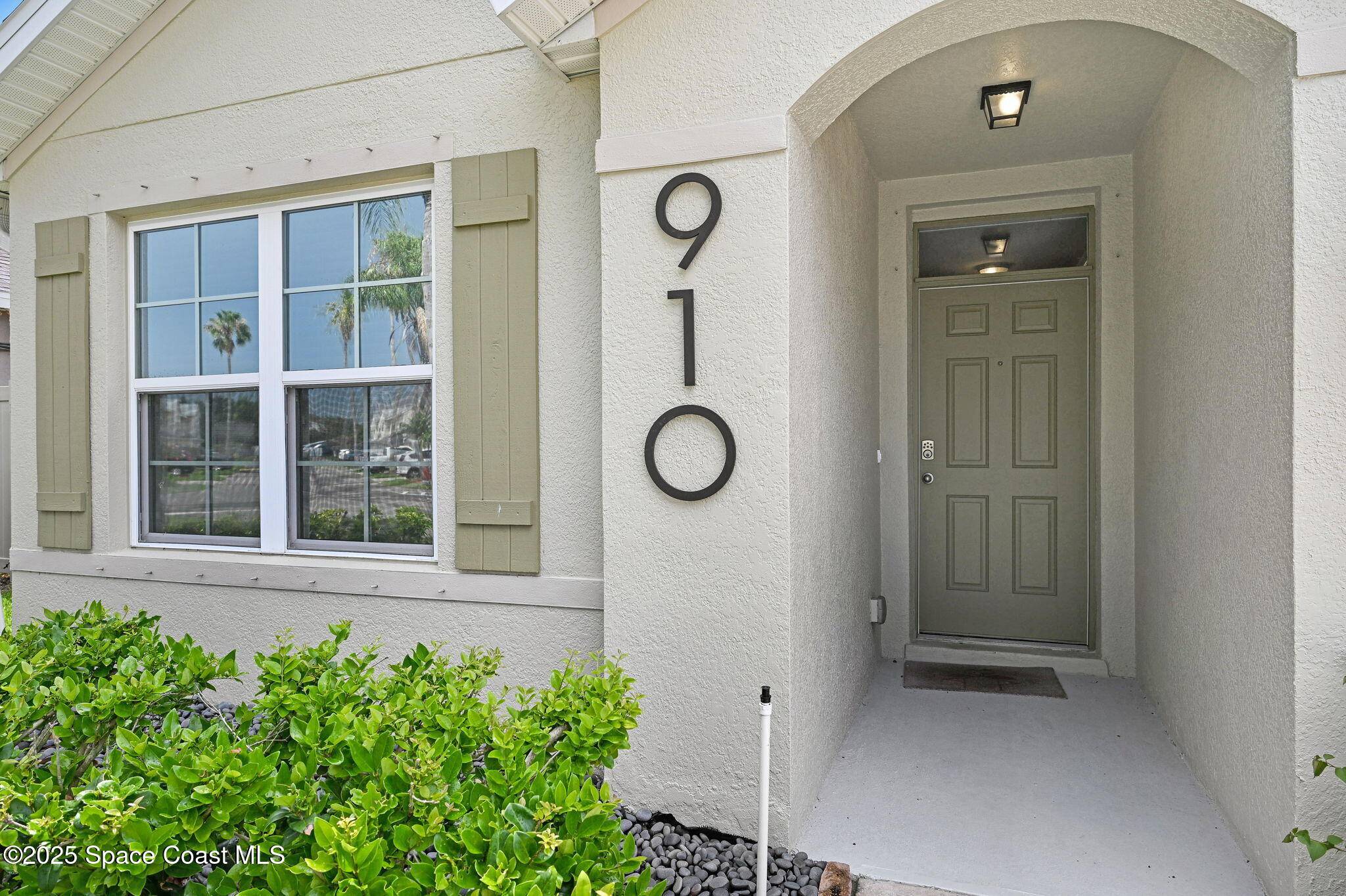 Rockledge, FL 32955,910 Swiss Pointe LN