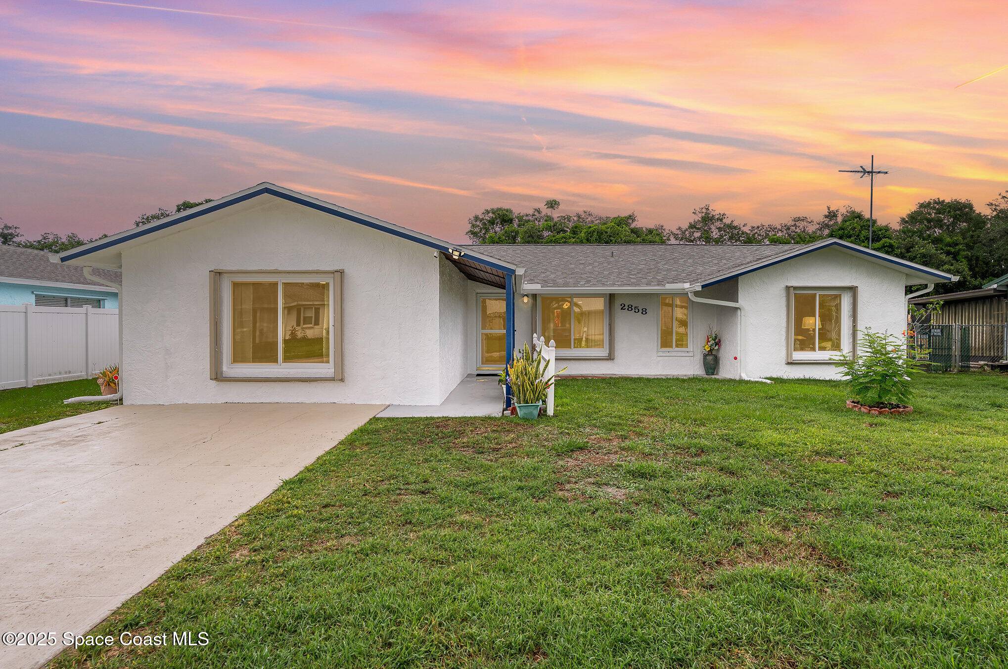 Melbourne, FL 32935,2858 Pembroke RD