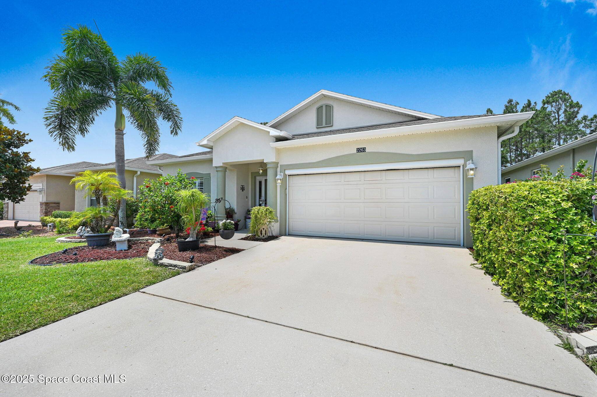 Palm Bay, FL 32909,2263 Chinaberry CIR SE