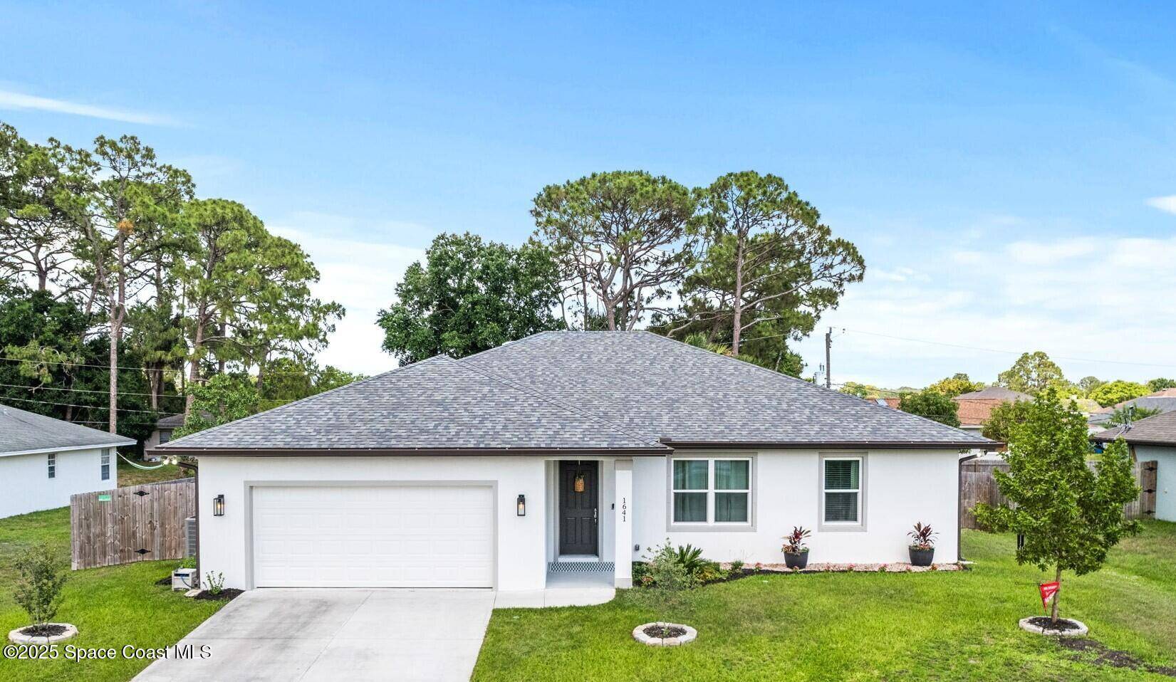 Palm Bay, FL 32907,1641 Earlham AVE NW