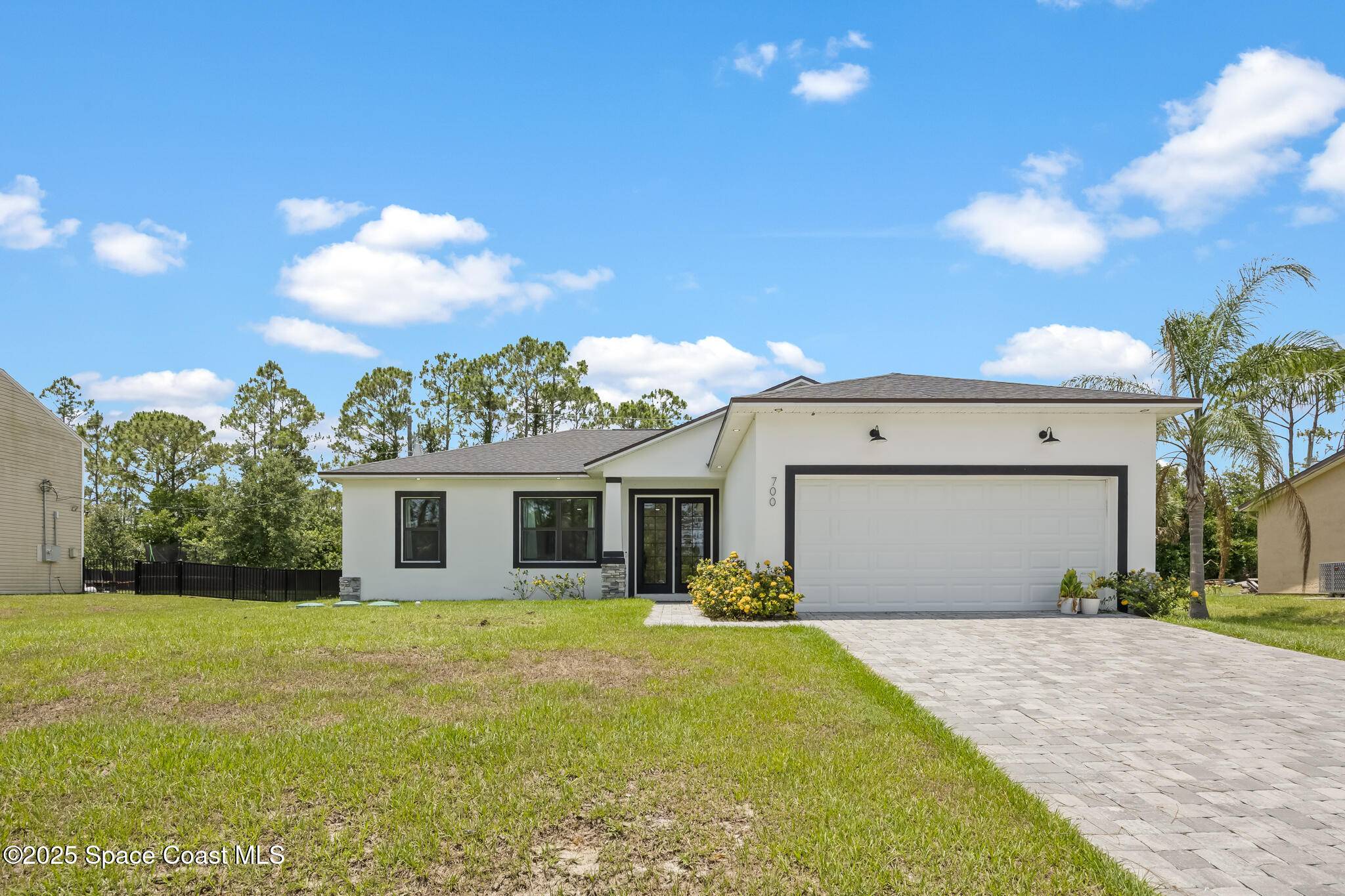 Palm Bay, FL 32909,700 Cornelia AVE SE