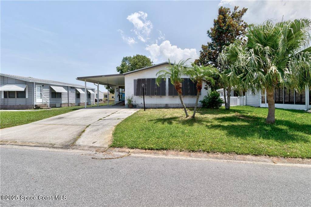 Barefoot Bay, FL 32976,729 Gladiolus DR