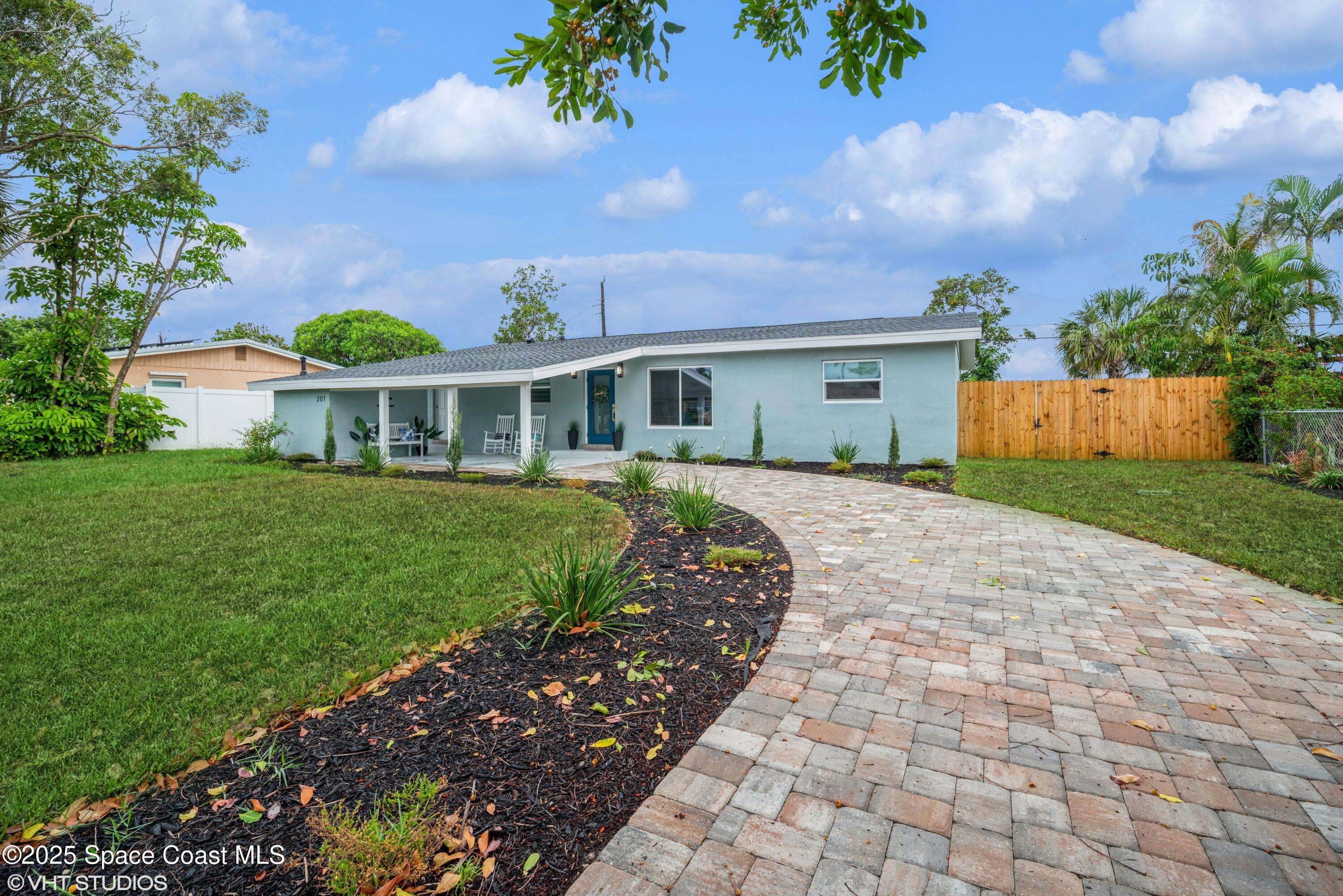 Satellite Beach, FL 32937,201 NE 3rd ST