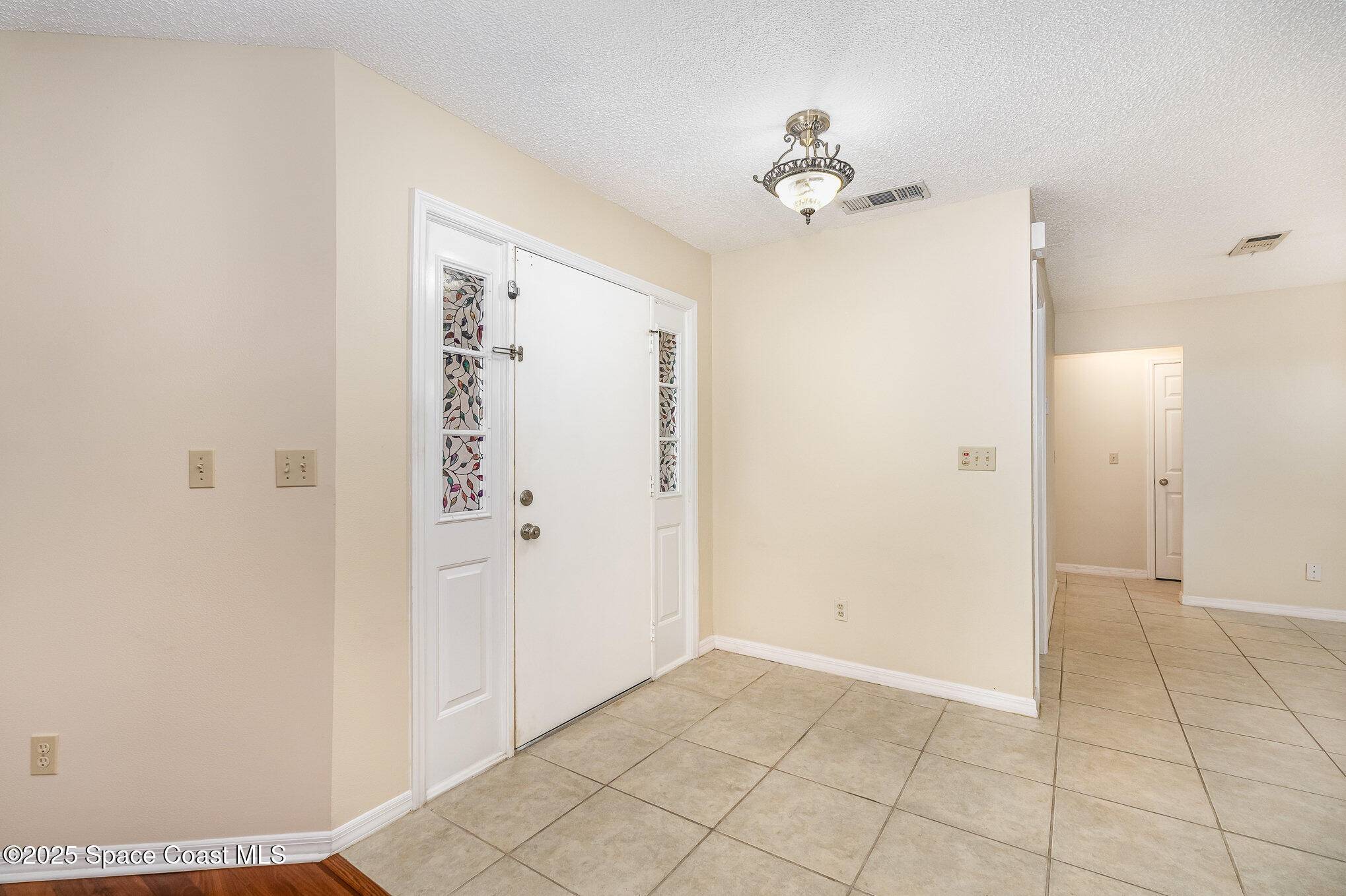 Melbourne, FL 32934,3137 Village Park DR