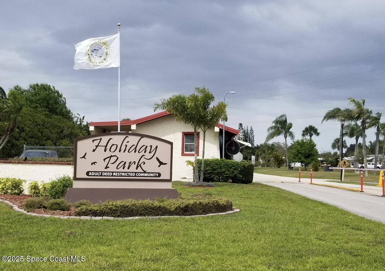 Palm Bay, FL 32907,441 Holiday Park BLVD NE