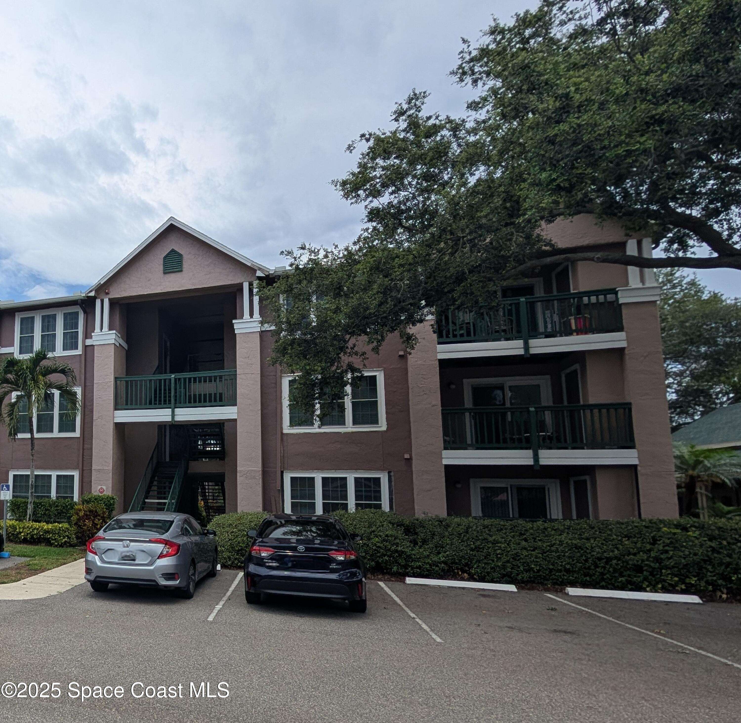 Melbourne, FL 32940,7667 N Wickham RD #224