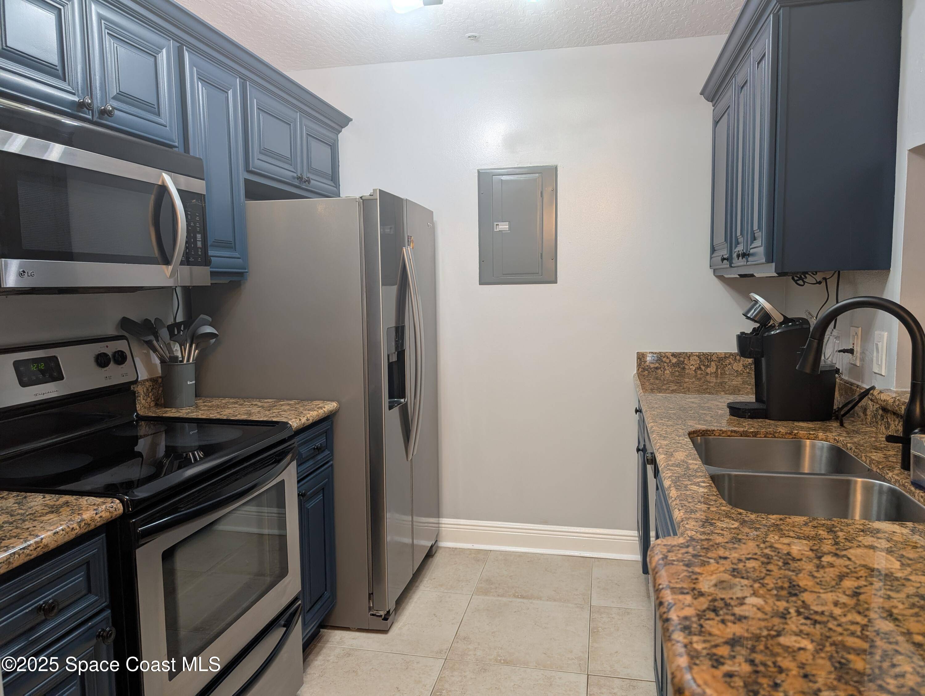 Melbourne, FL 32940,7667 N Wickham RD #224