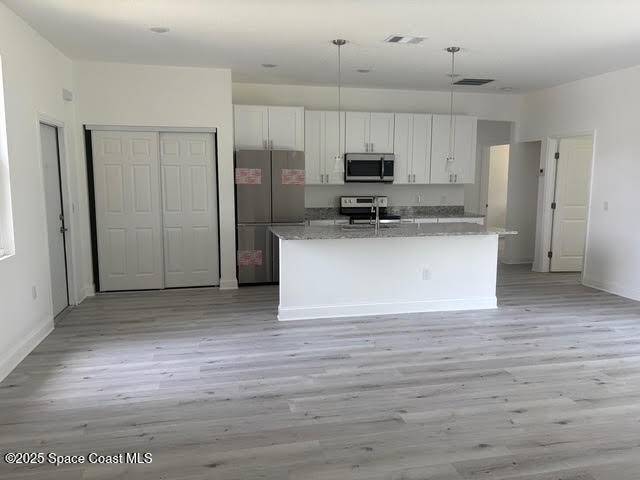 Palm Bay, FL 32909,983 Raleigh RD SE