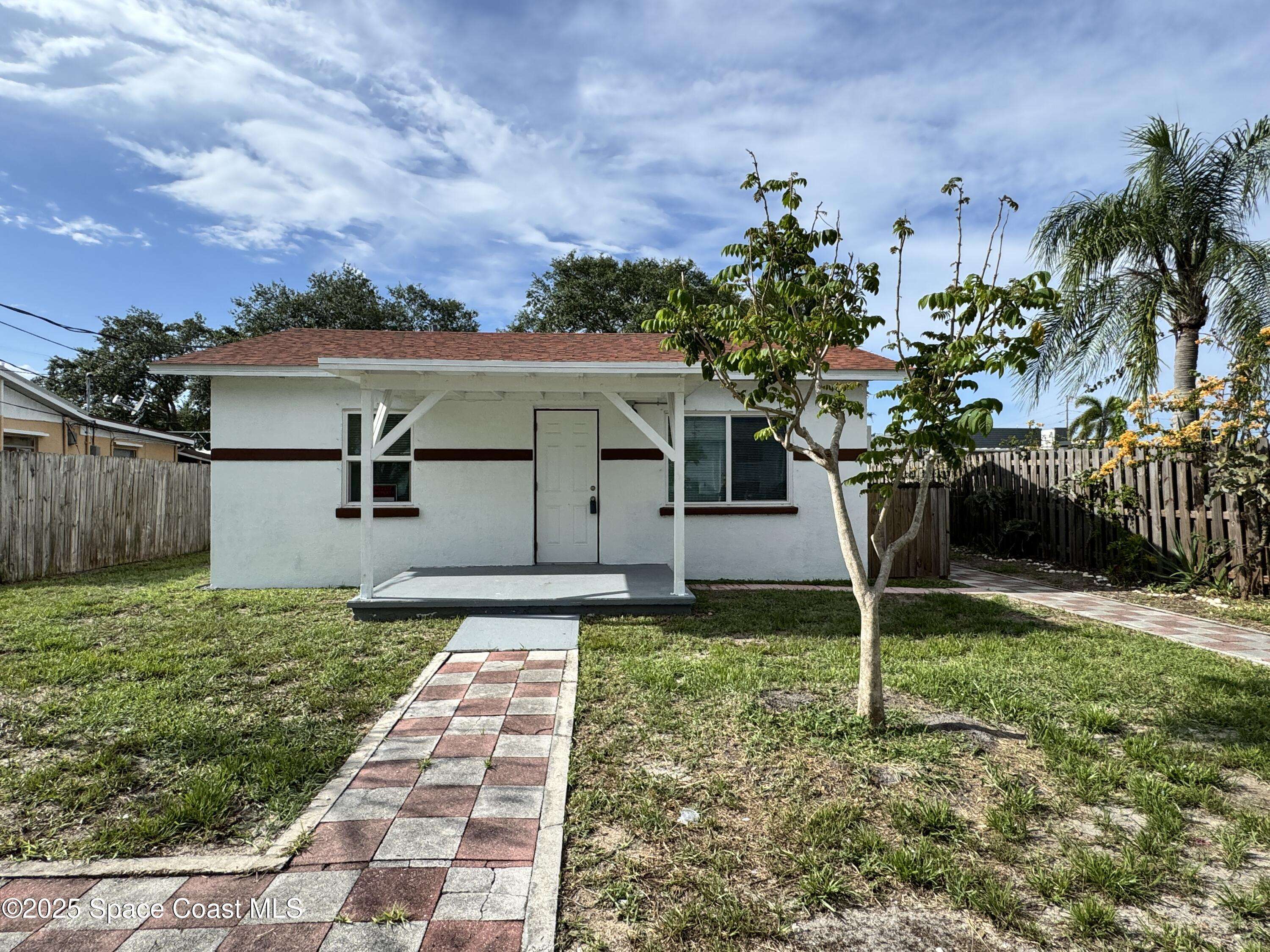 Melbourne, FL 32901,26 W Seminole AVE
