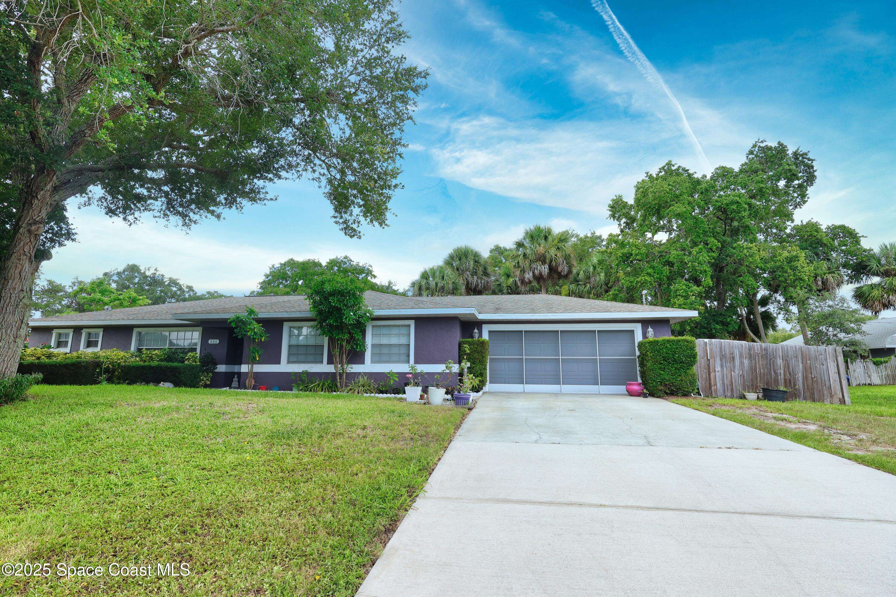 Sebastian, FL 32958,686 Joy St ST