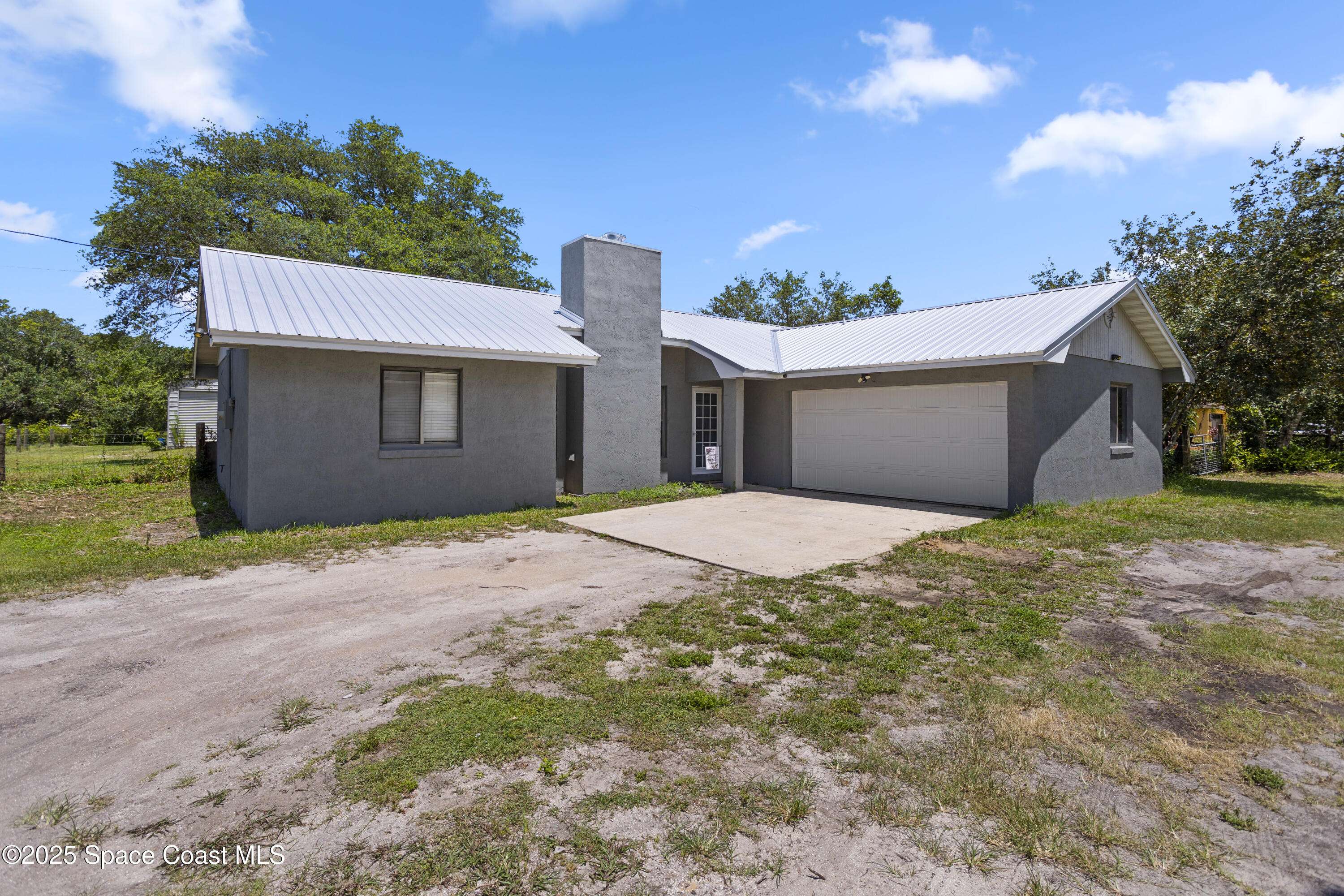 Mims, FL 32754,4935 Highway 1