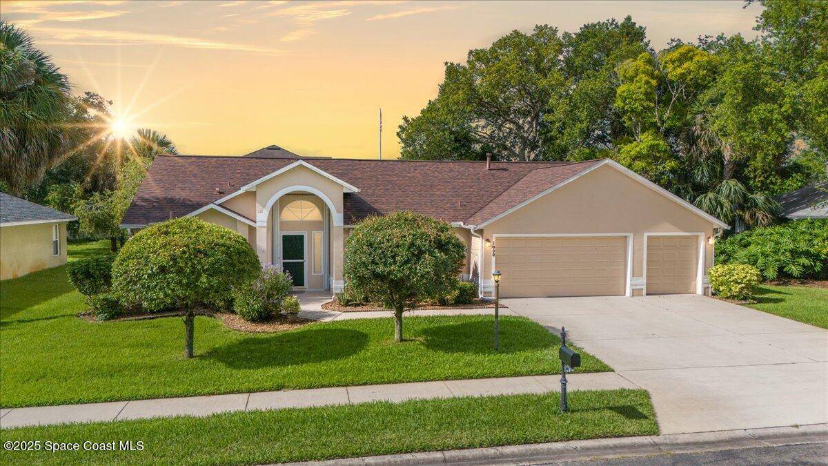Melbourne, FL 32901,1090 Spring Oak DR