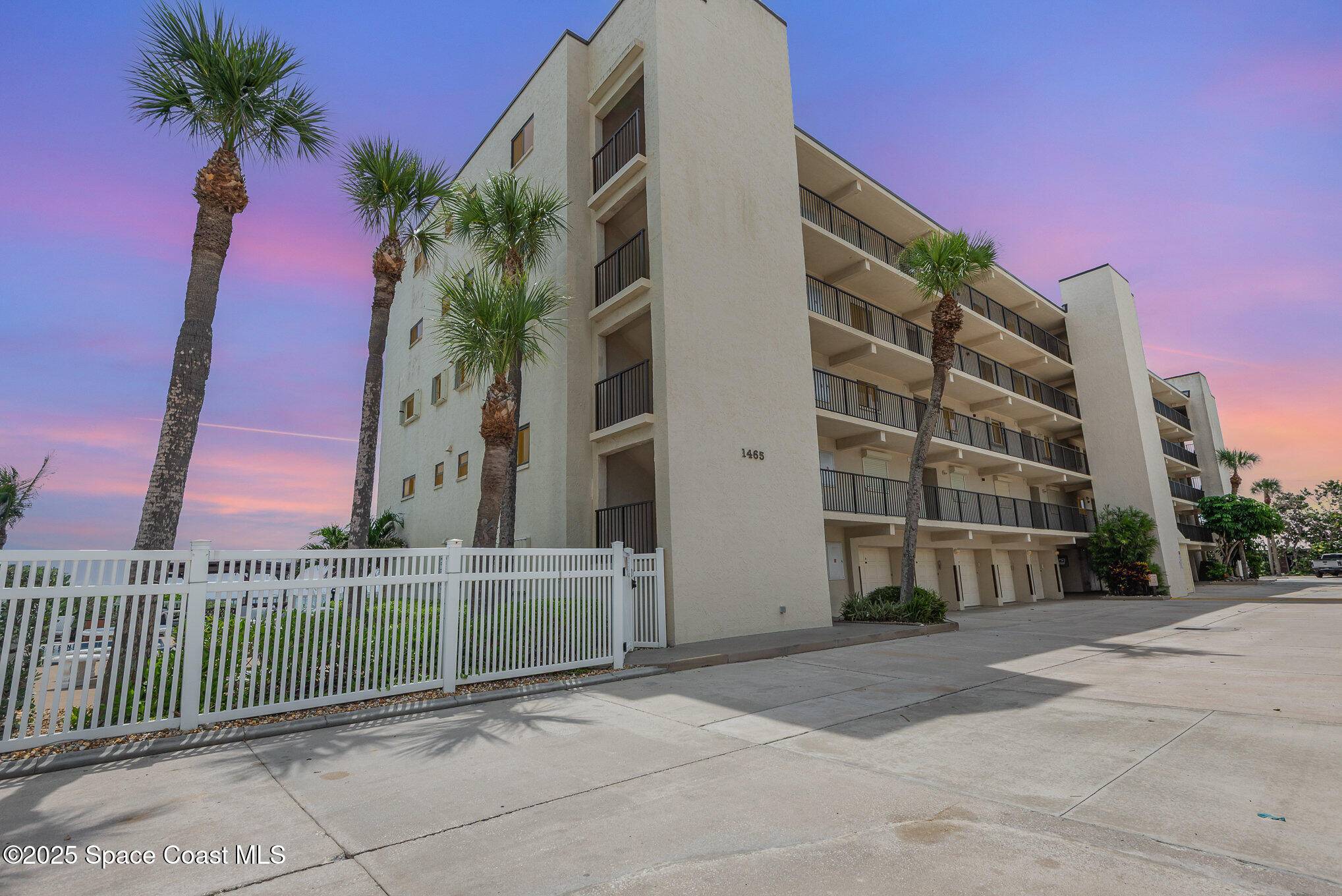 Satellite Beach, FL 32937,1465 Jimmy Buffett Memorial HWY #503