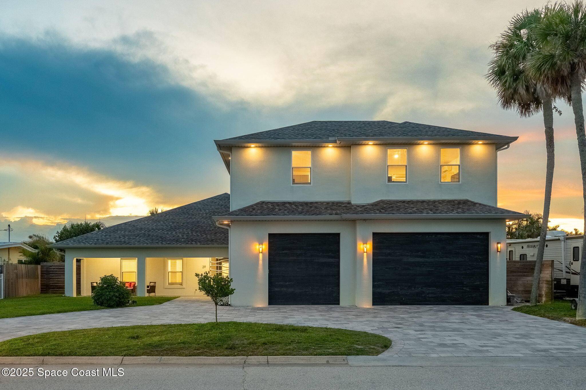 Cocoa Beach, FL 32931,29 Azalea DR