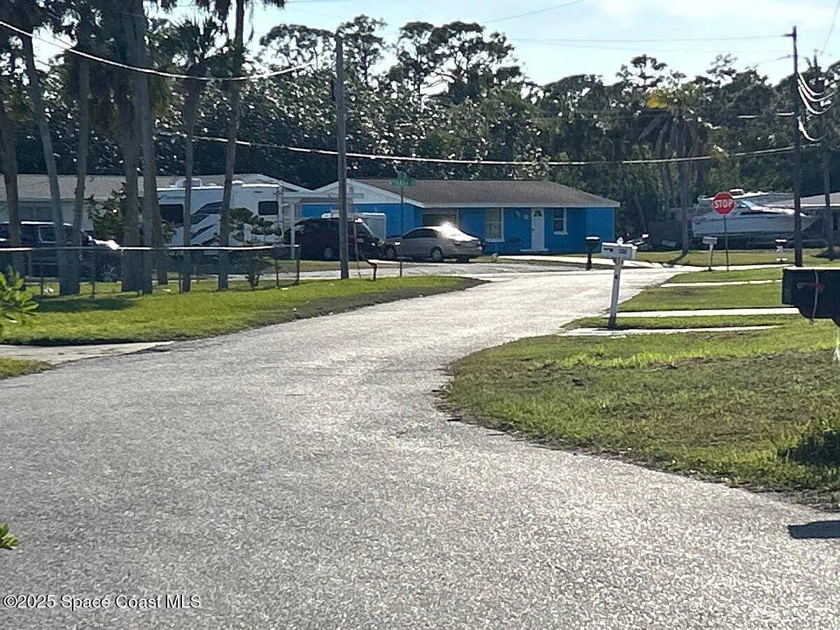 Venice, FL 34293,120 Rose ST