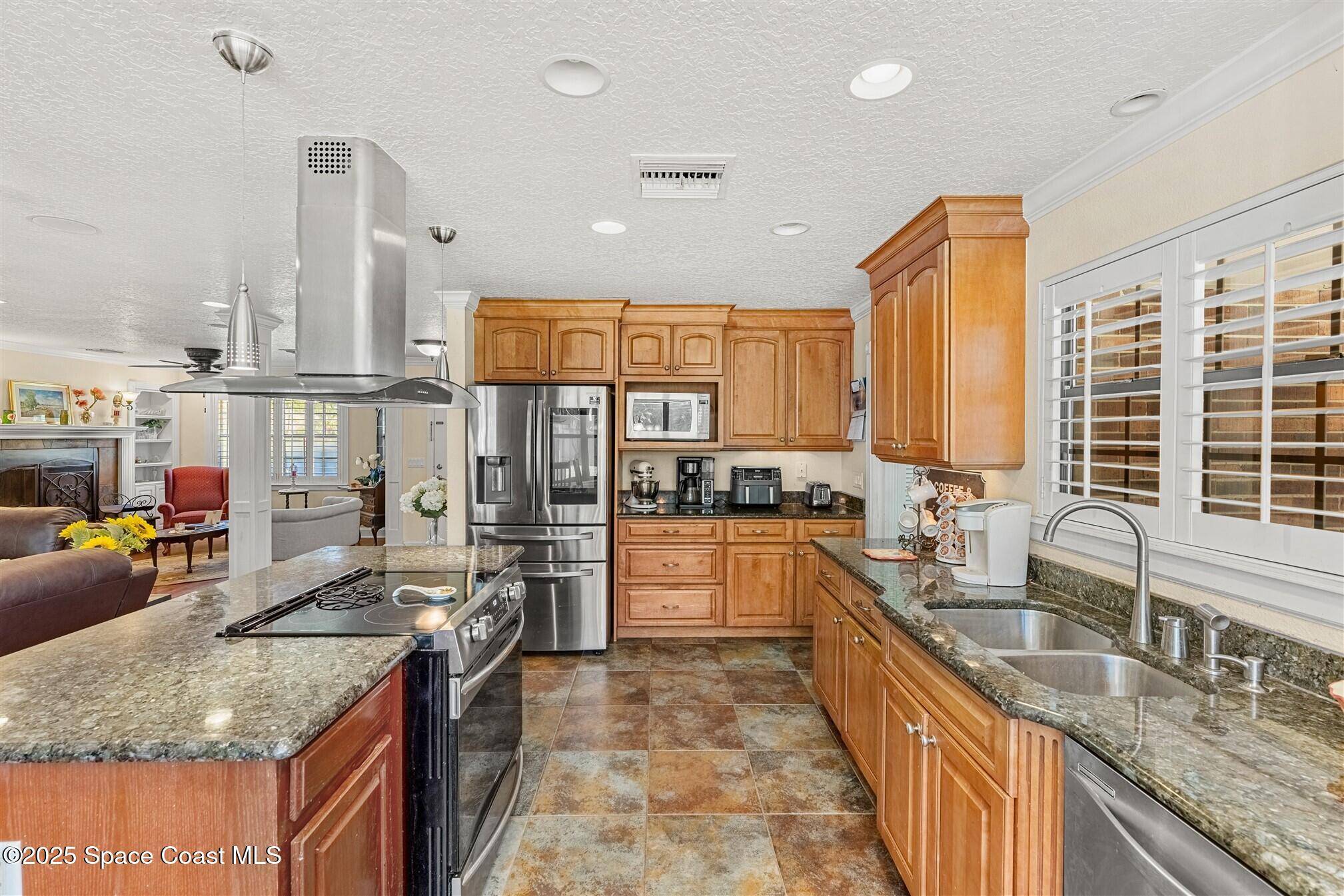 West Melbourne, FL 32904,8000 Pine Needle LN