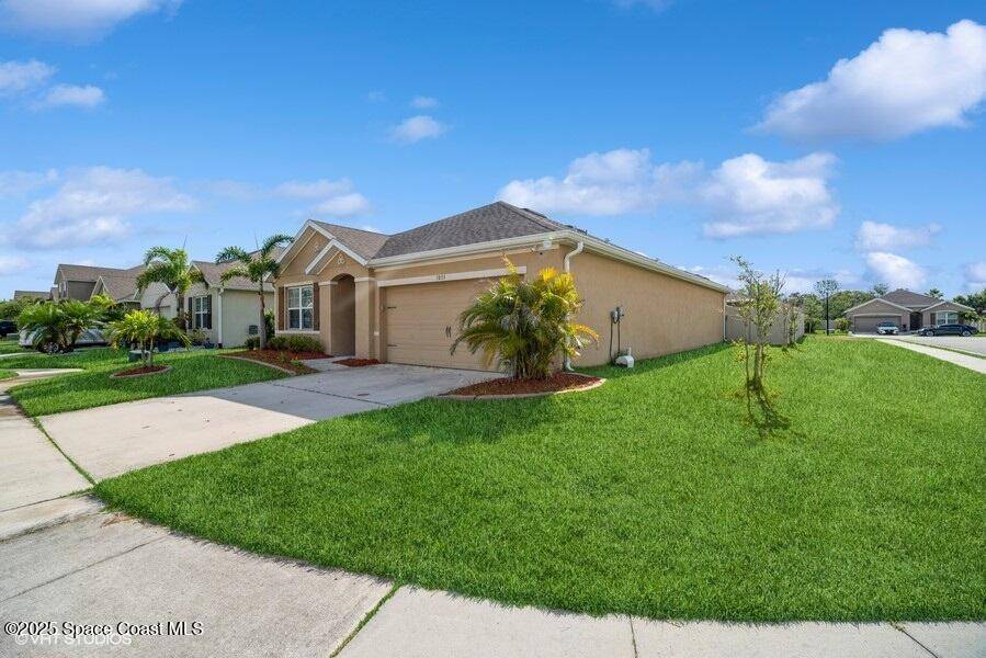 Rockledge, FL 32955,1055 Newton CIR