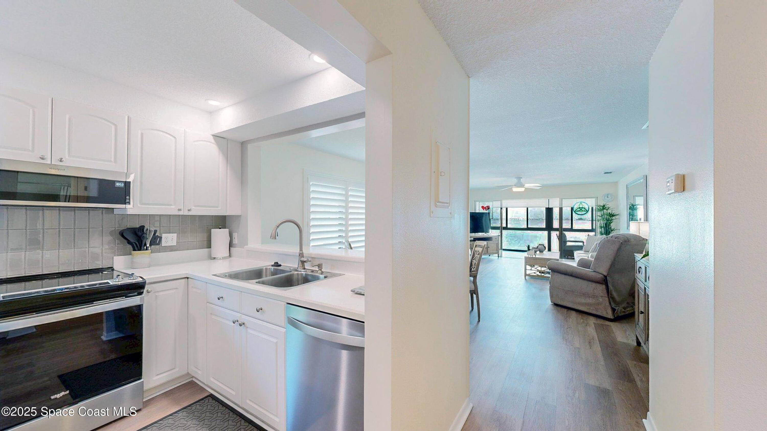 Cocoa Beach, FL 32931,3799 S Banana River BLVD #1025