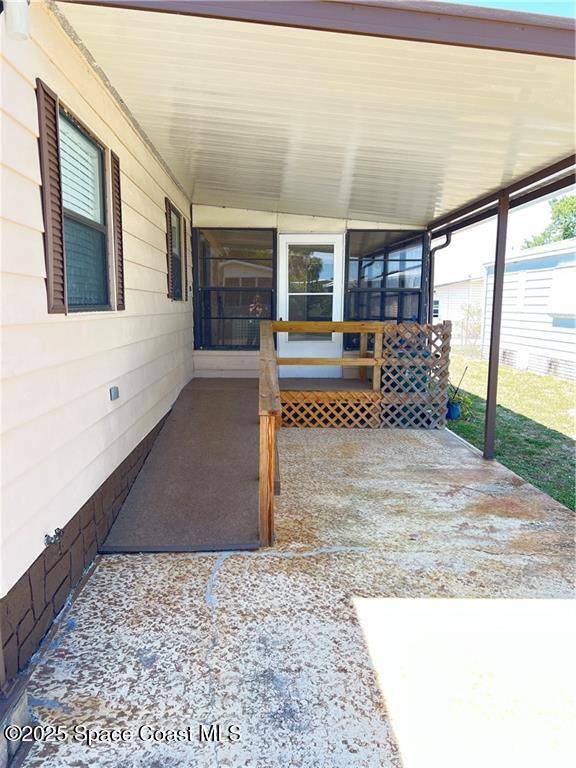 Barefoot Bay, FL 32976,812 Oleander CIR