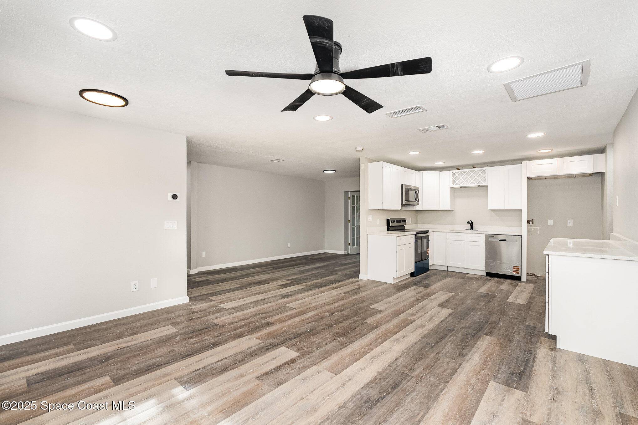 Palm Bay, FL 32909,2480 Emerson DR SE