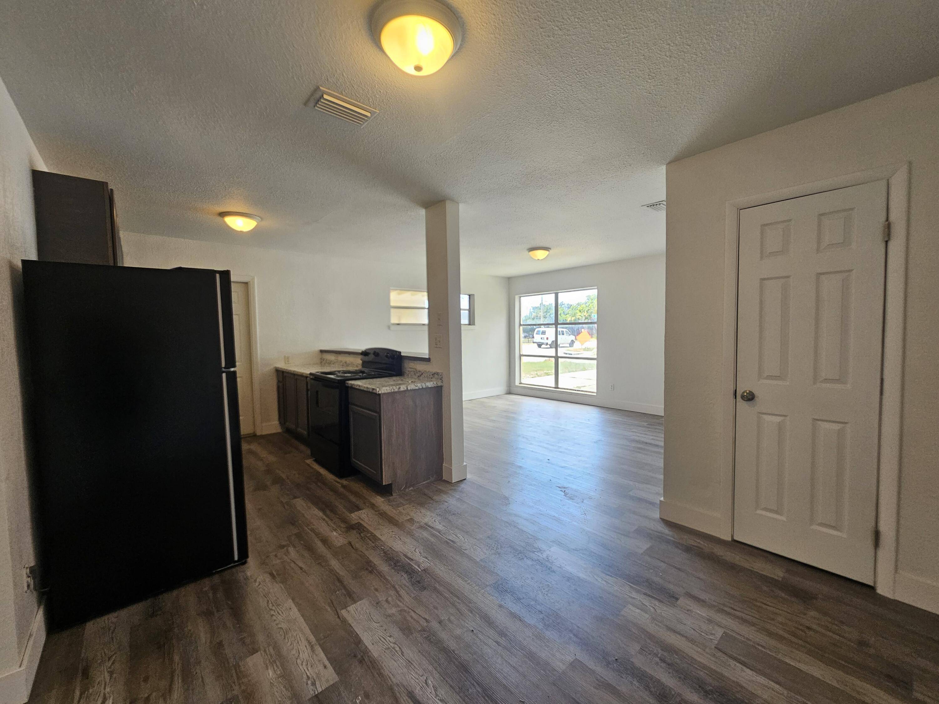 Cocoa, FL 32922,1040 Hickory LN