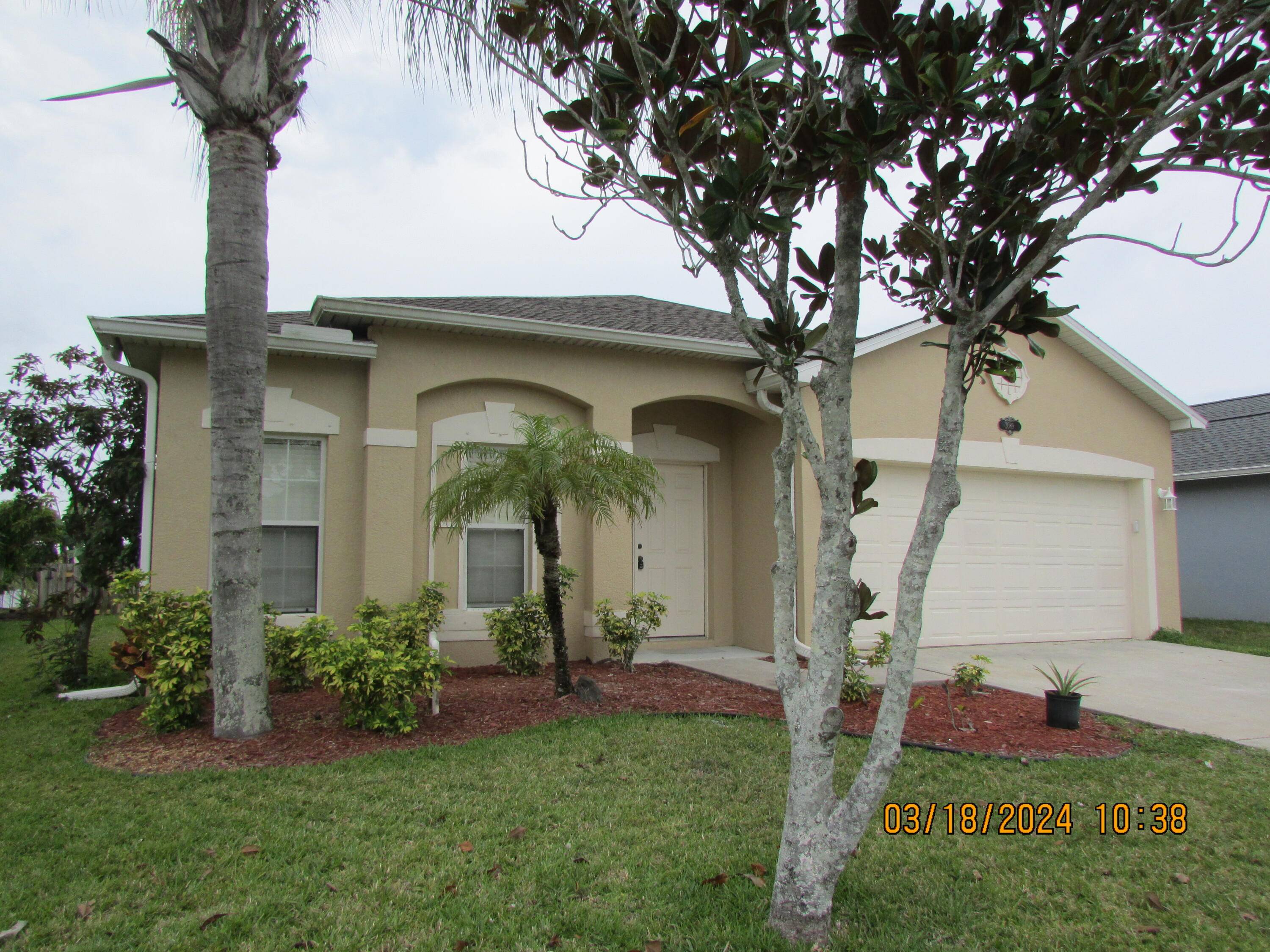 Melbourne, FL 32904,2089 Maeve CIR