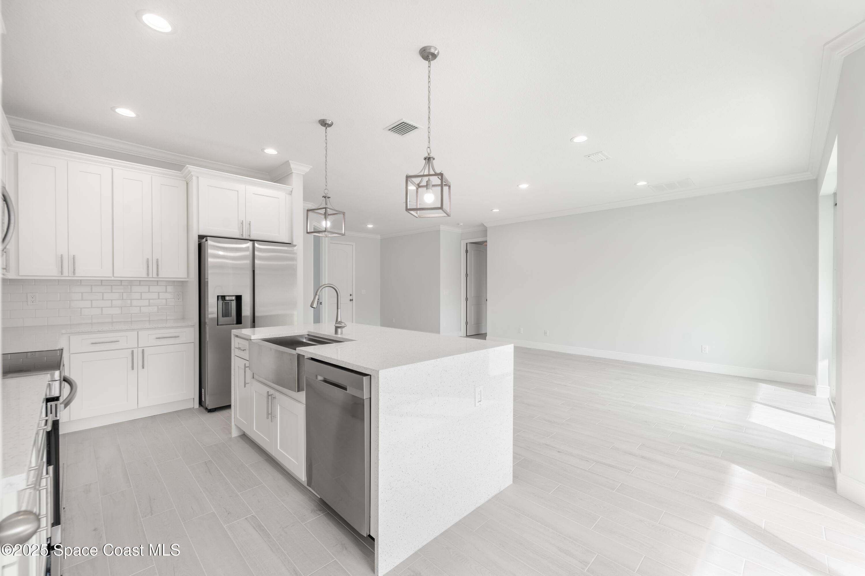 Palm Bay, FL 32908,210 La Gore ST