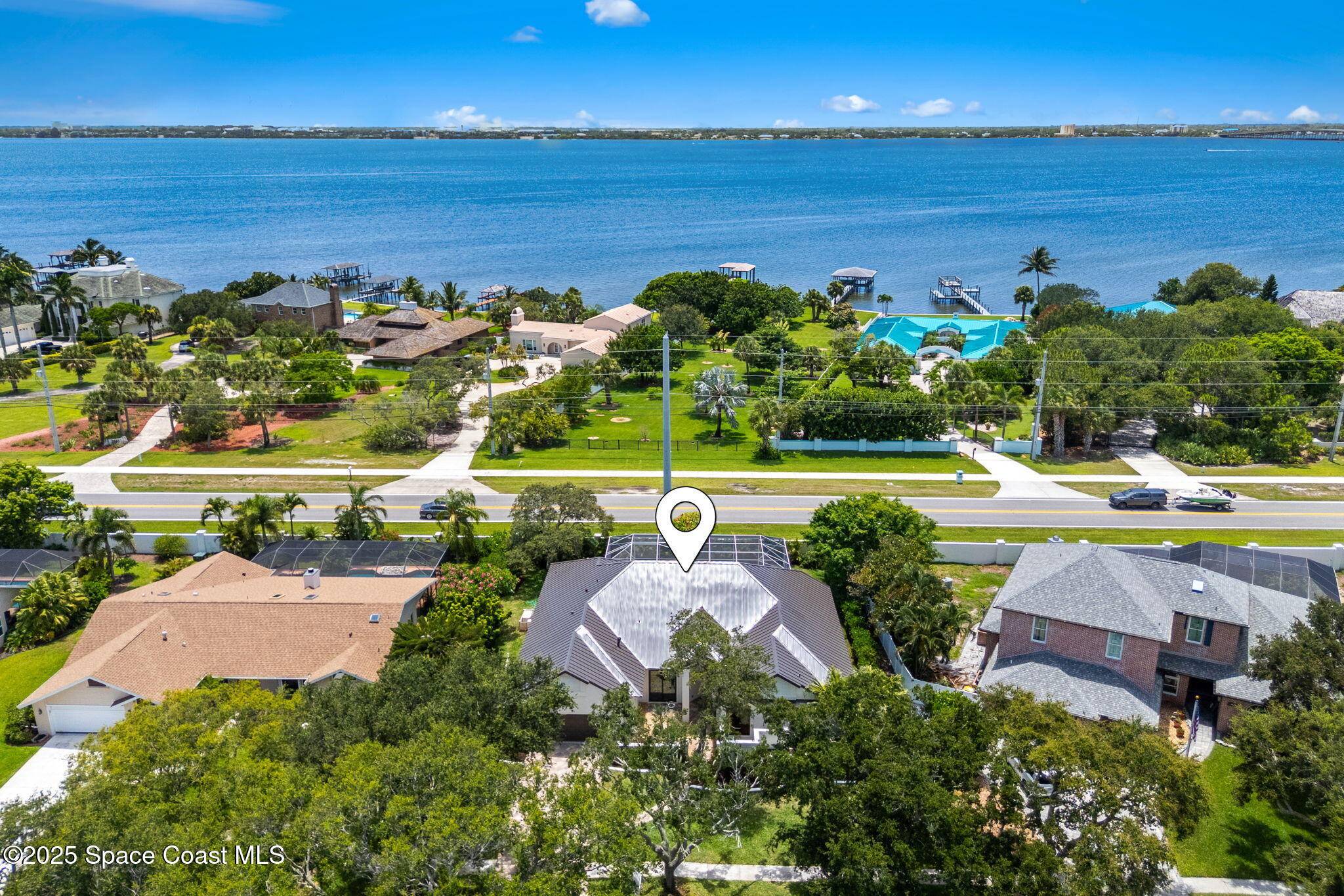 Indialantic, FL 32903,881 Peregrine DR