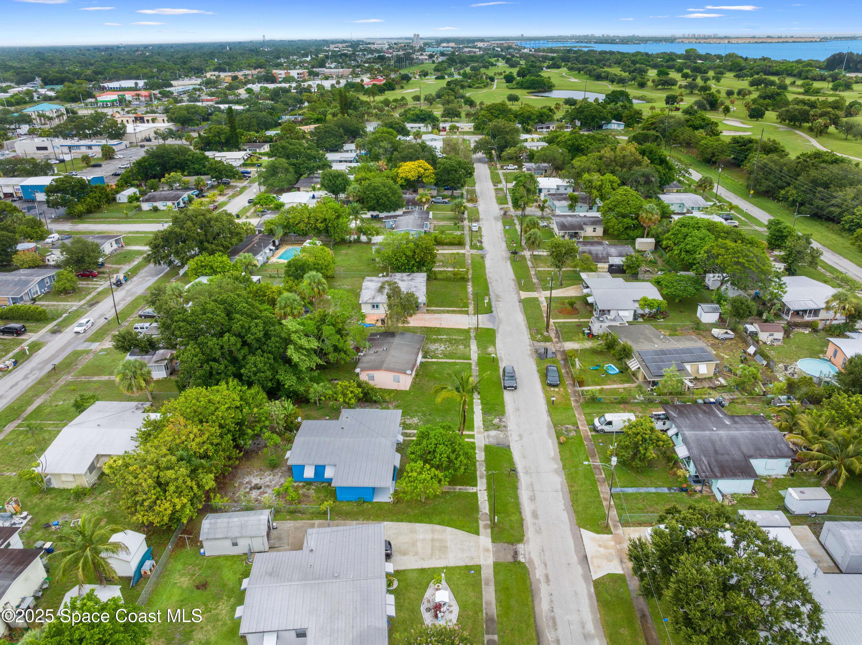 Ft. Pierce, FL 34950,2107 Golfview CT