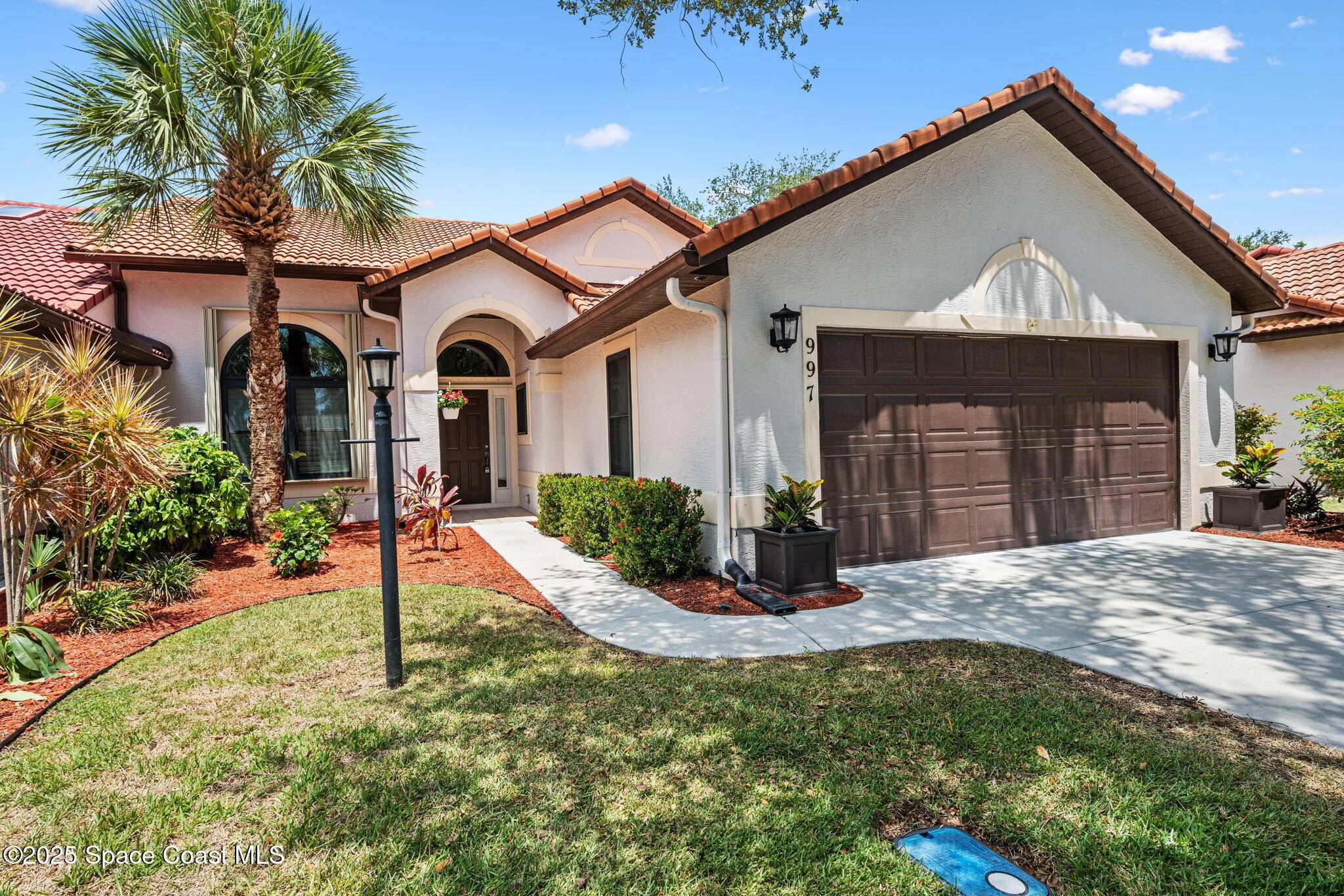 Melbourne, FL 32940,997 Osprey DR