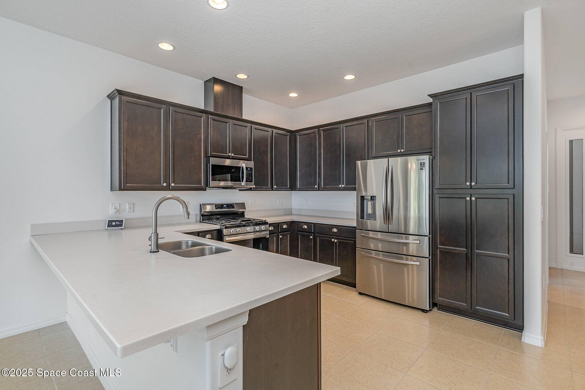 Melbourne, FL 32940,2688 Avalonia DR