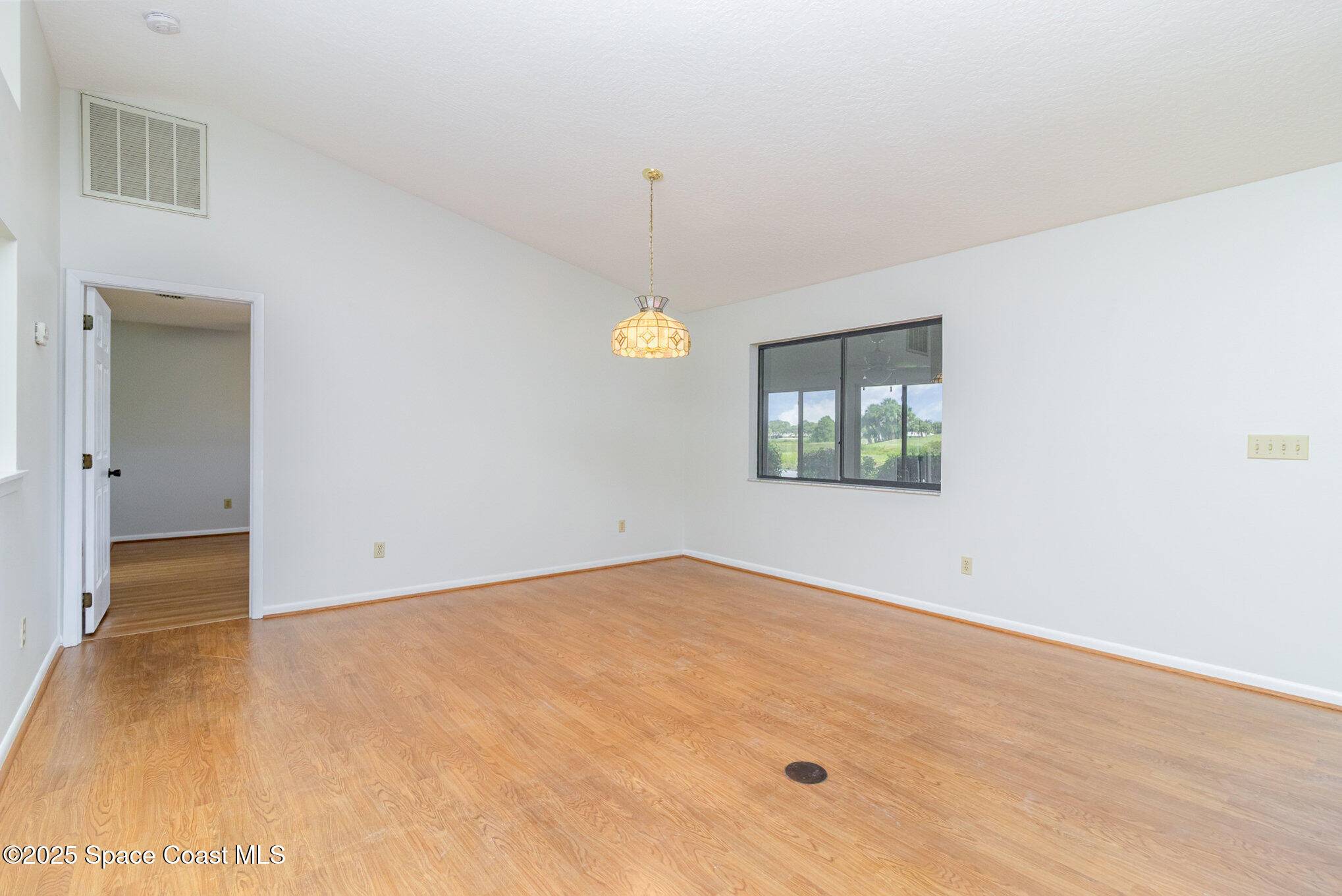 Melbourne, FL 32940,1570 Frontier DR