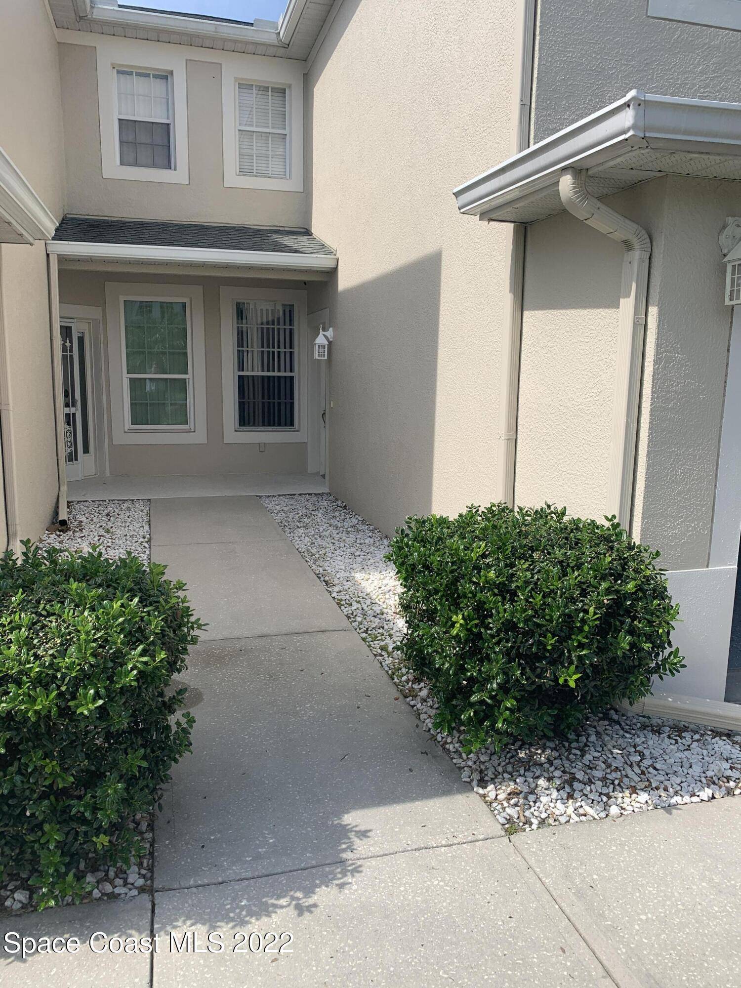 Melbourne, FL 32940,700 Trotter LN #102