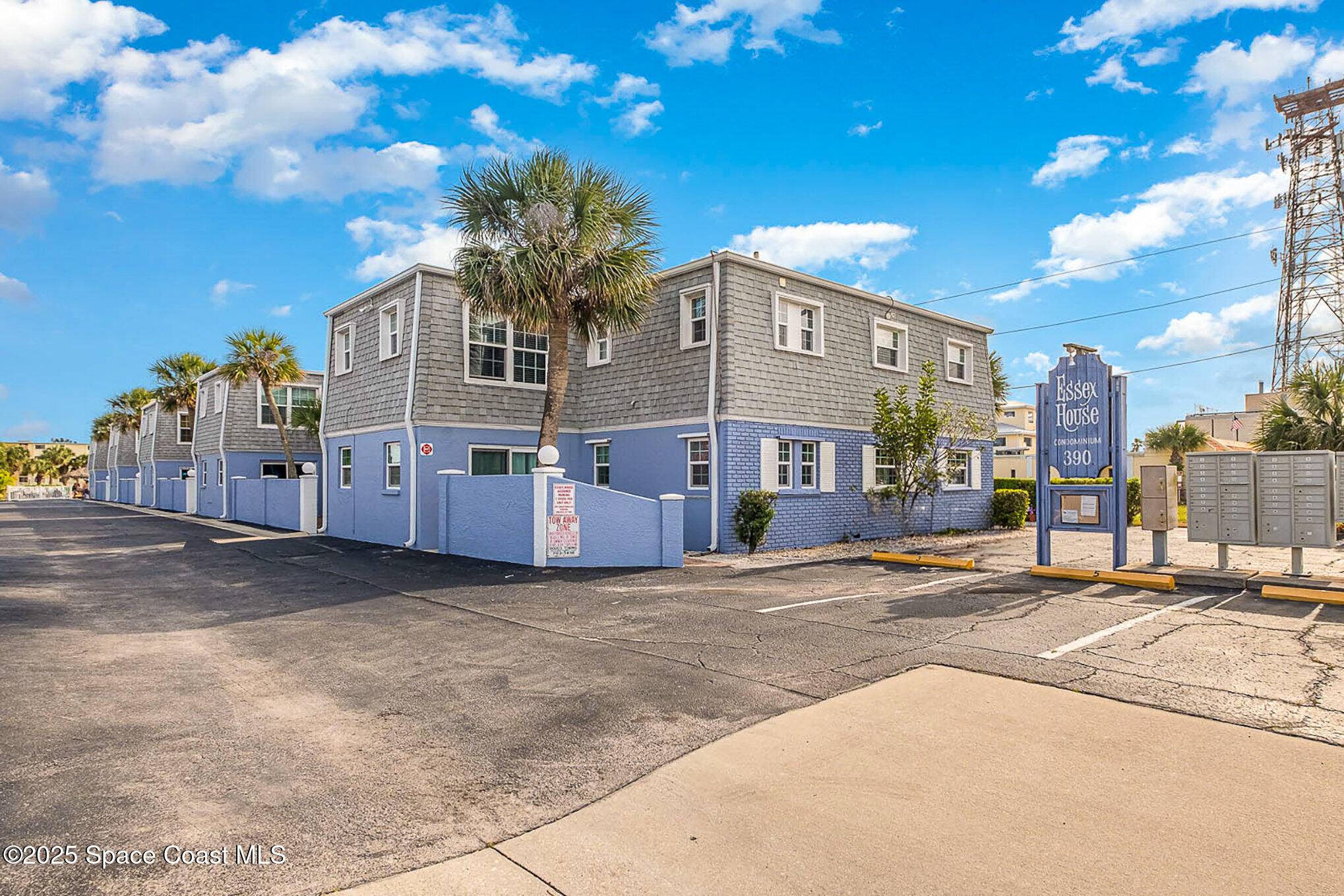 Cocoa Beach, FL 32931,390 W Cocoa Beach CSWY #11-2