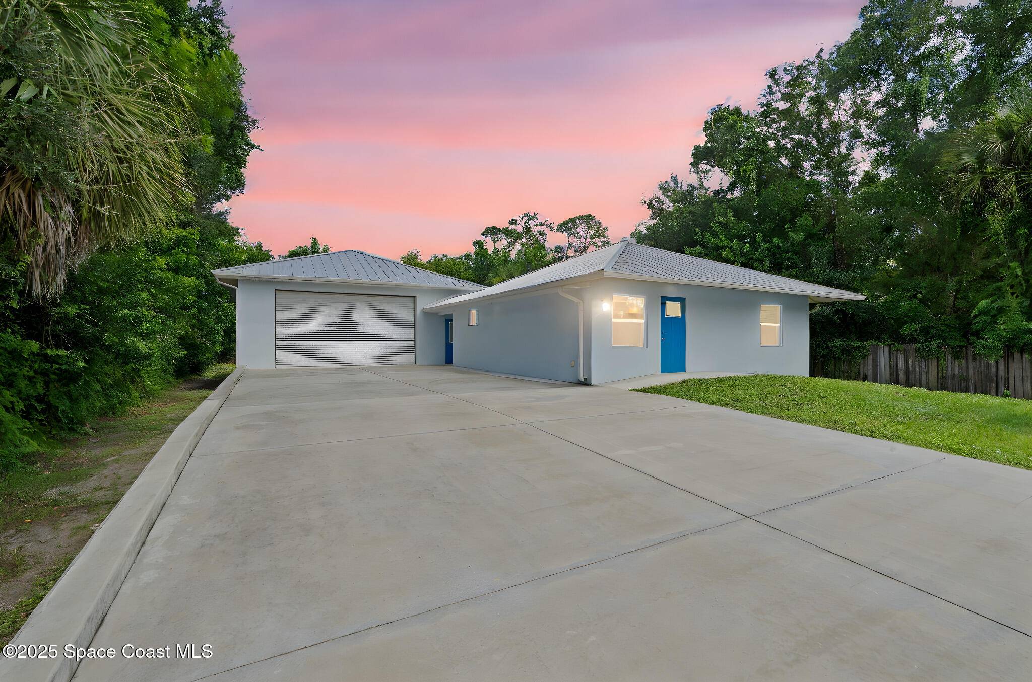 Melbourne, FL 32904,358 Elm ST