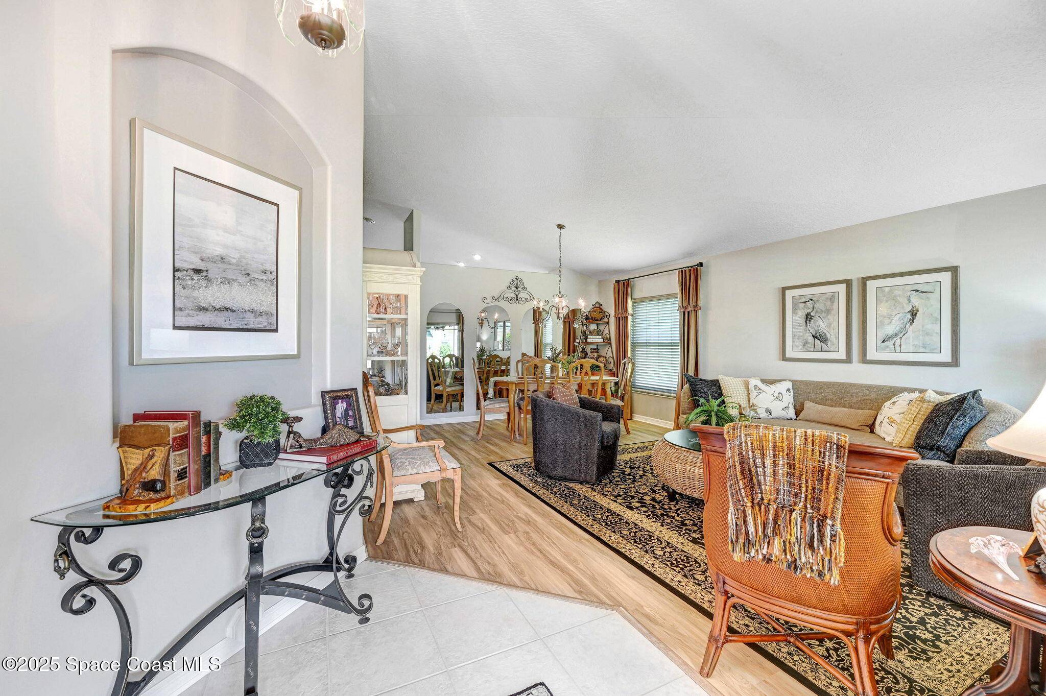 Melbourne, FL 32901,801 Indian Oaks DR