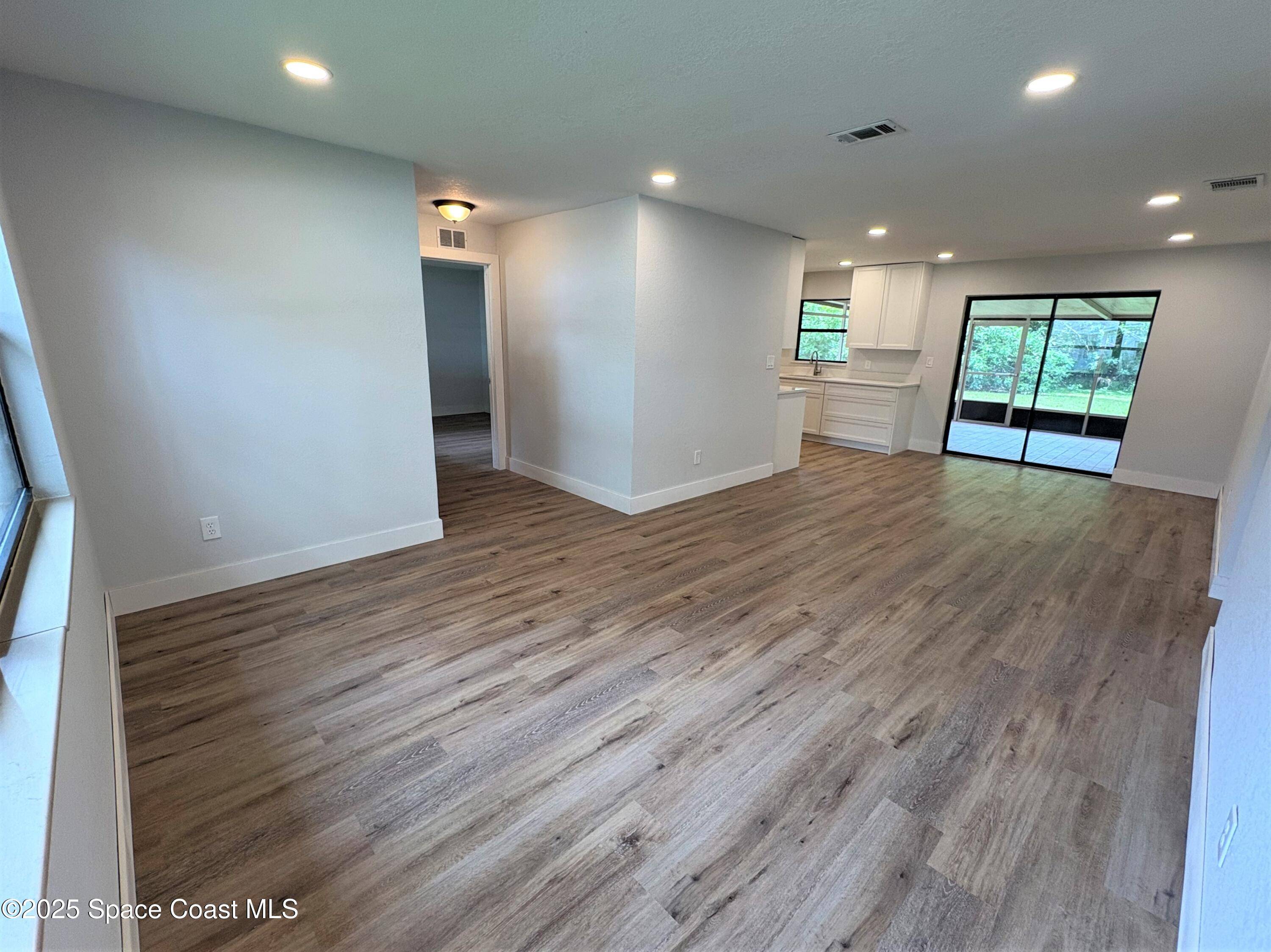 Melbourne, FL 32904,132 Haven DR