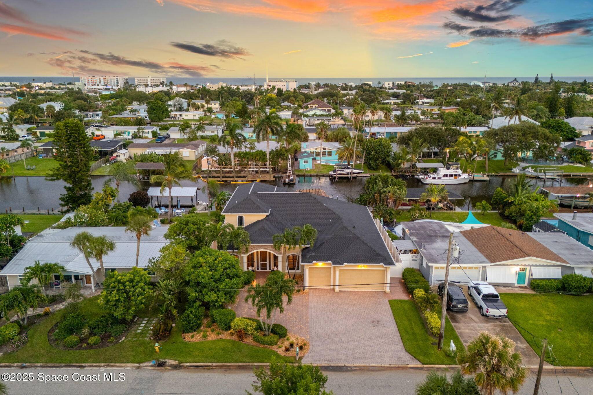 Cocoa Beach, FL 32931,115 Chipola RD