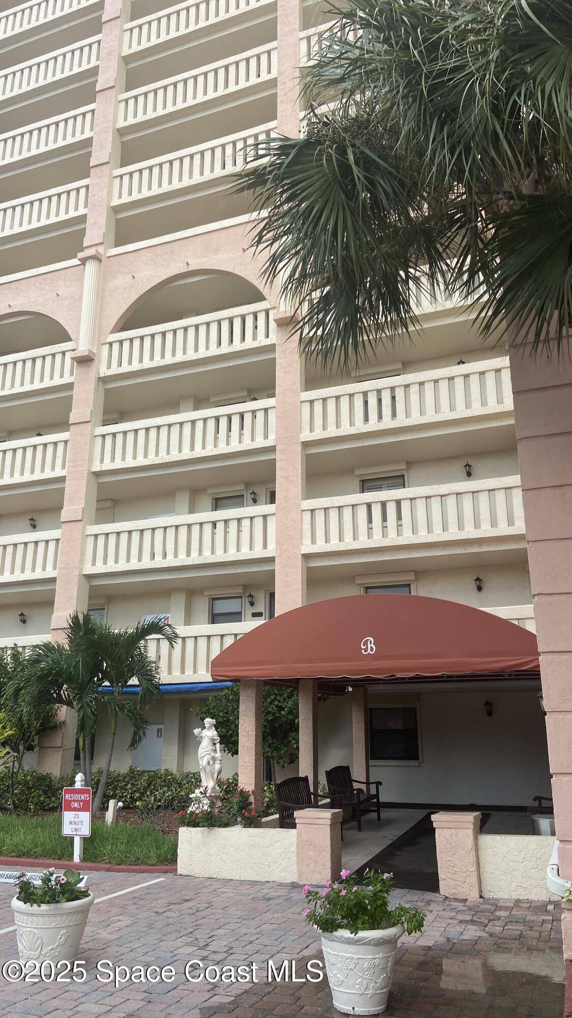 Cocoa Beach, FL 32931,830 N Atlantic AVE #B404