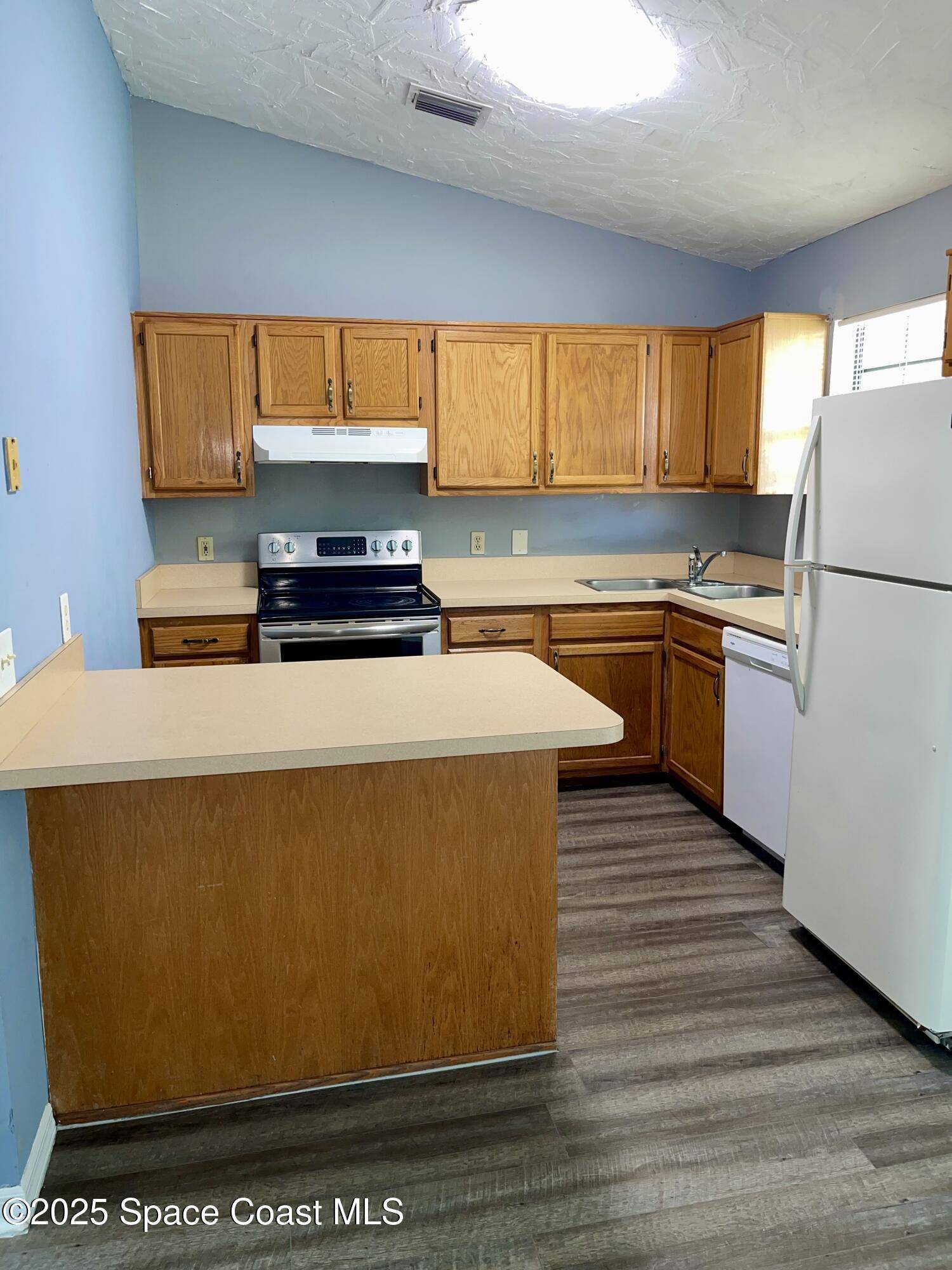 Palm Bay, FL 32909,2425 Cogan DR #23