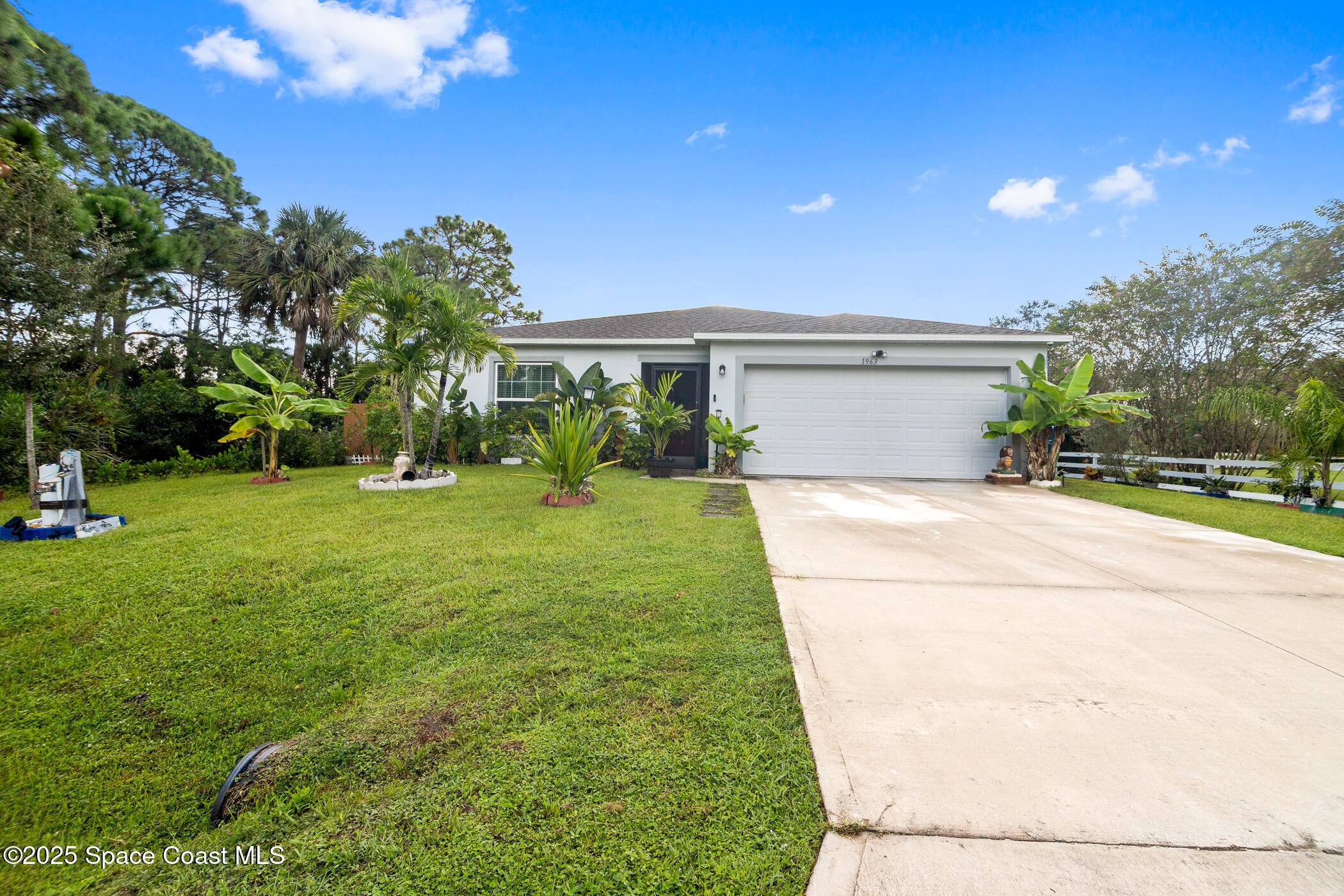 Palm Bay, FL 32909,1963 Timbruce RD SE