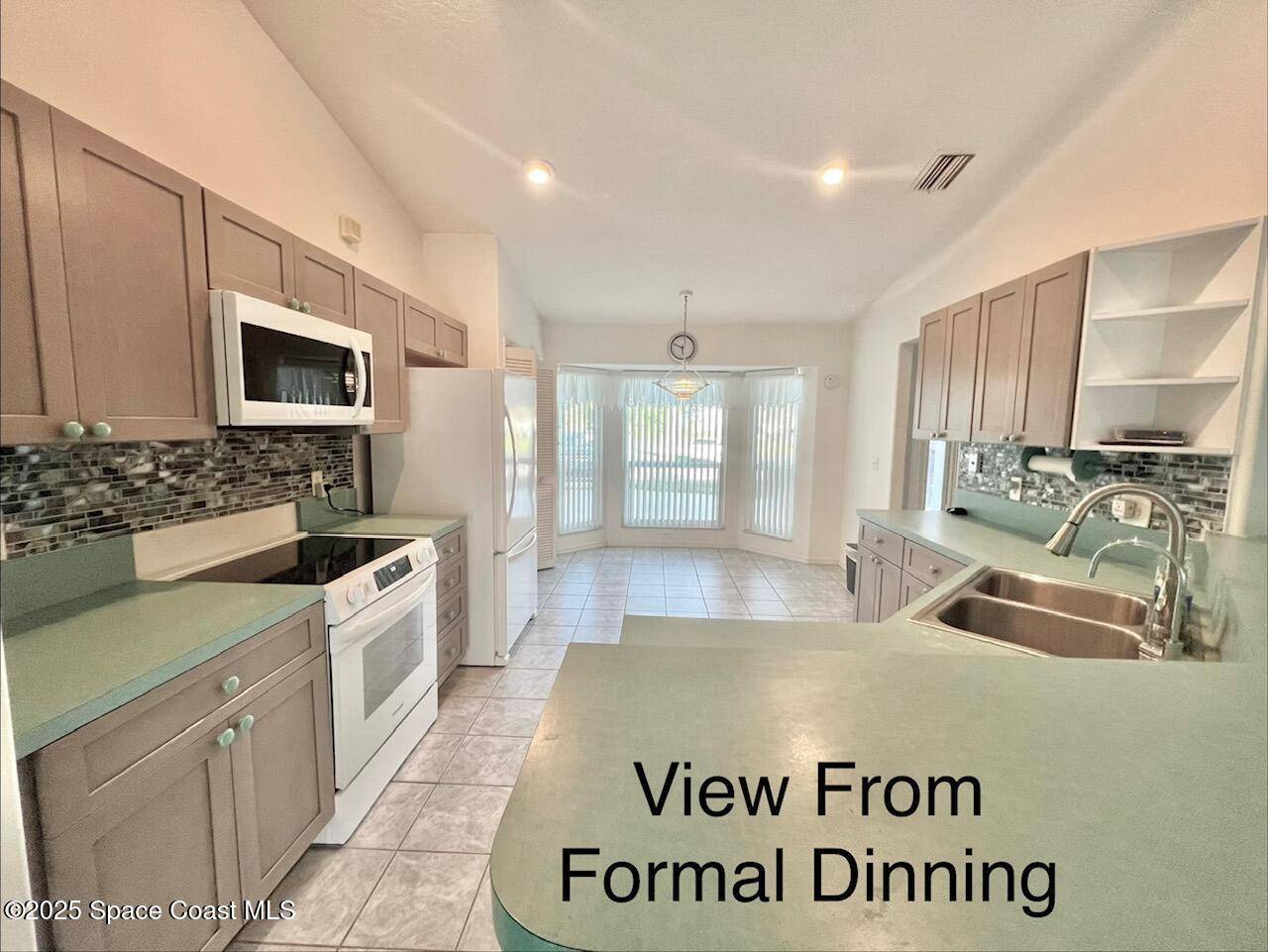 Palm Bay, FL 32907,298 Dobbins RD NW