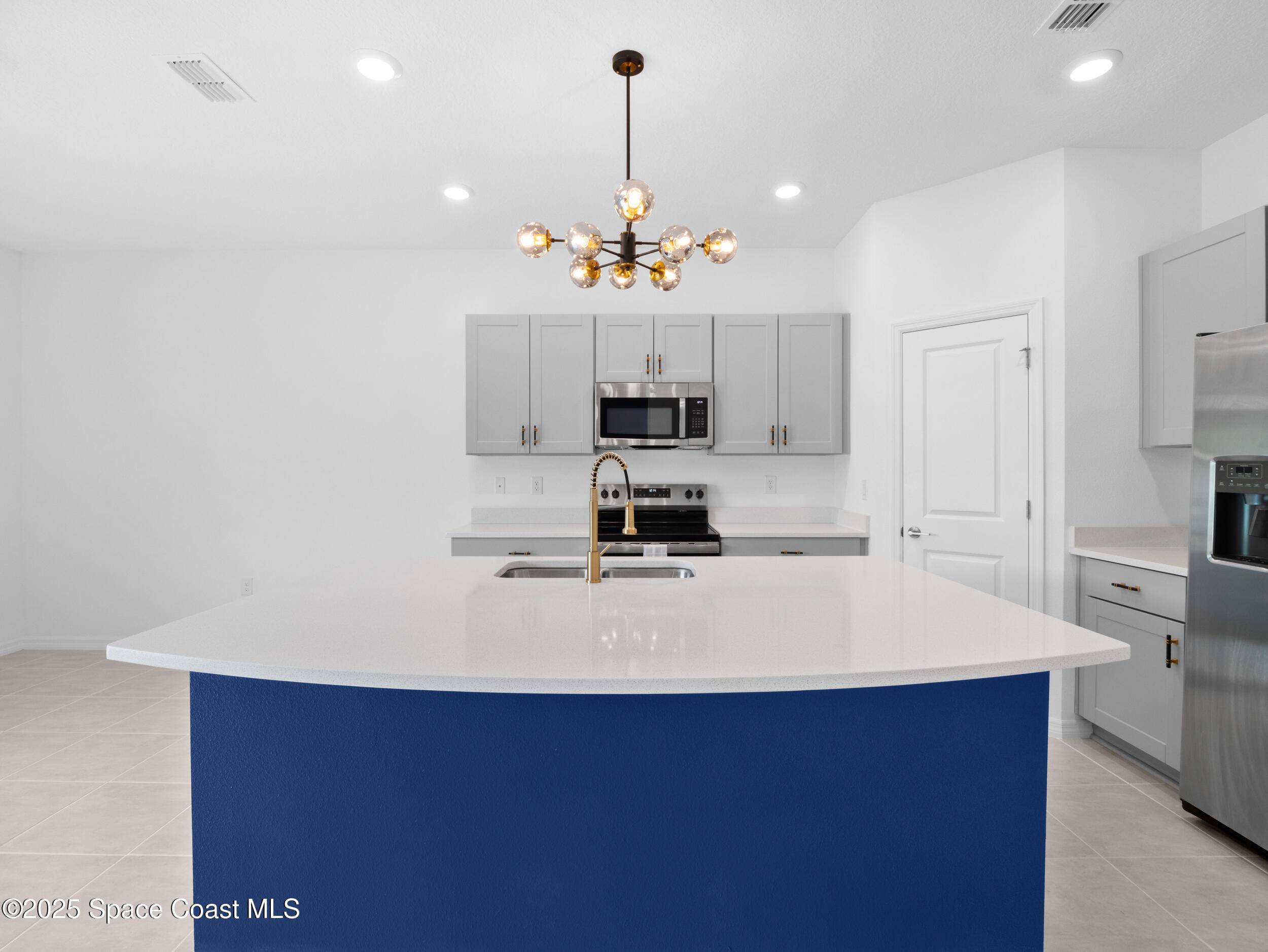 Edgewater, FL 32141,195 Riverfront WAY