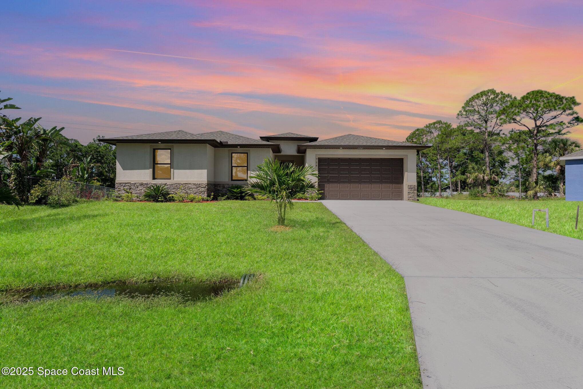 Palm Bay, FL 32909,3187 Topsey AVE SE