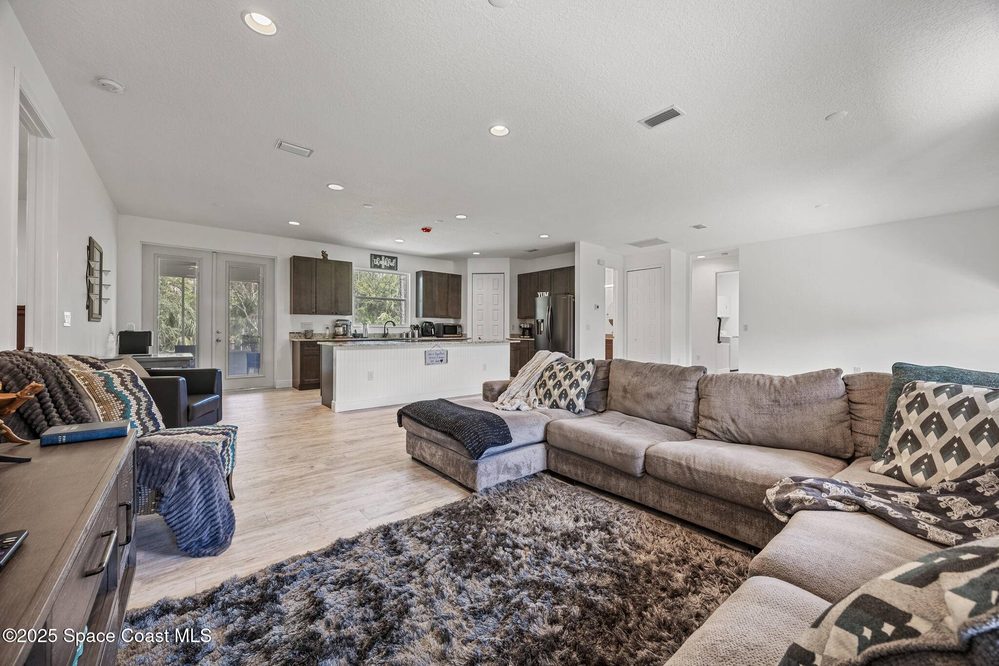 Grant-valkaria, FL 32950,2050 Valkaria RD