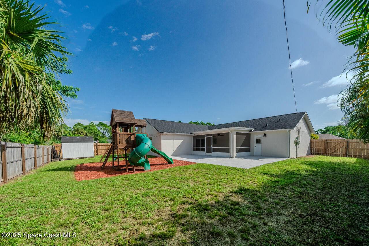 Palm Bay, FL 32908,490 Tillman AVE SW